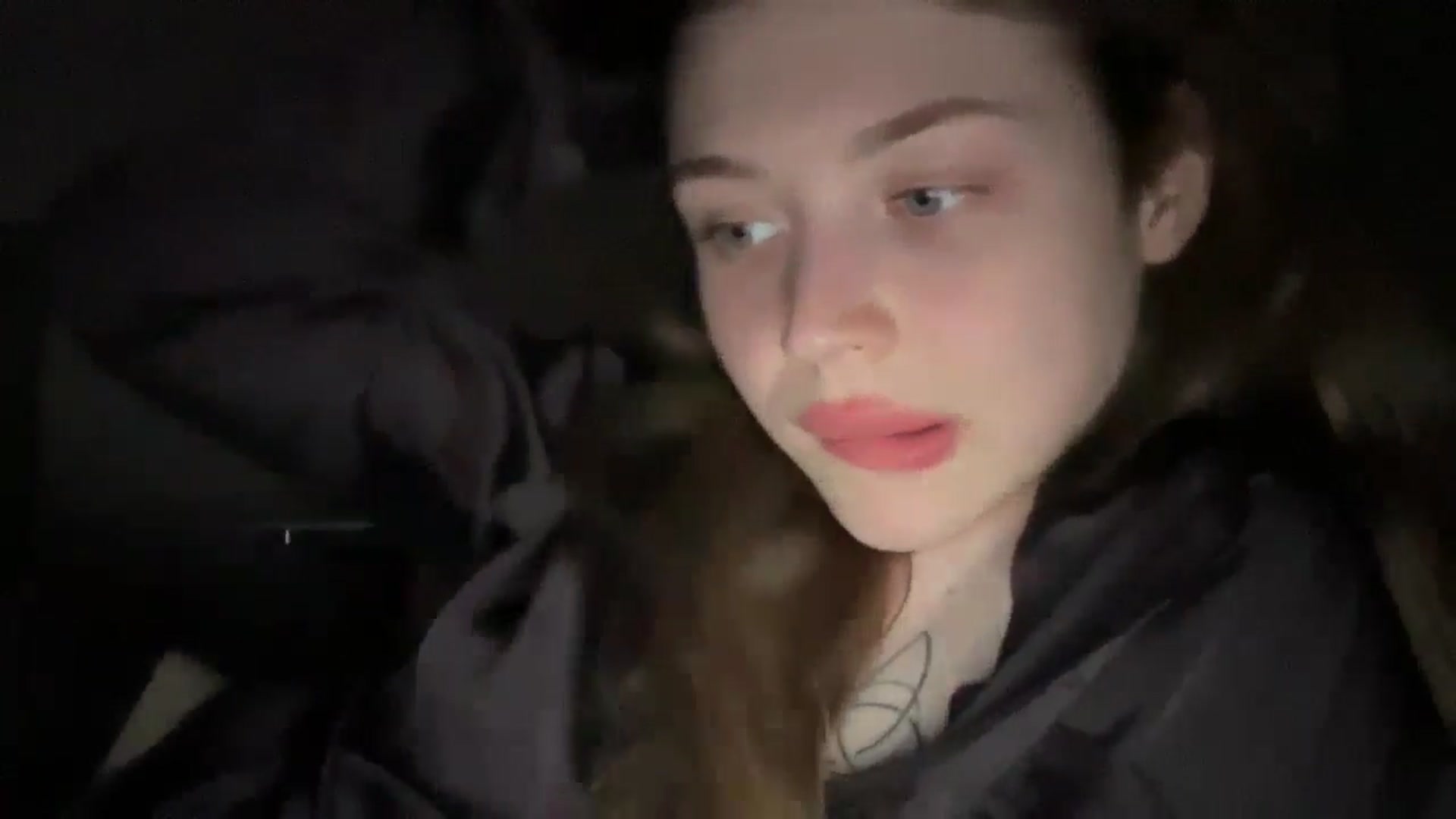 Gallery image thumbnail from Coconut_dream's myfreecams stream on, 06/18/2024, 19:32 image 15 of 20