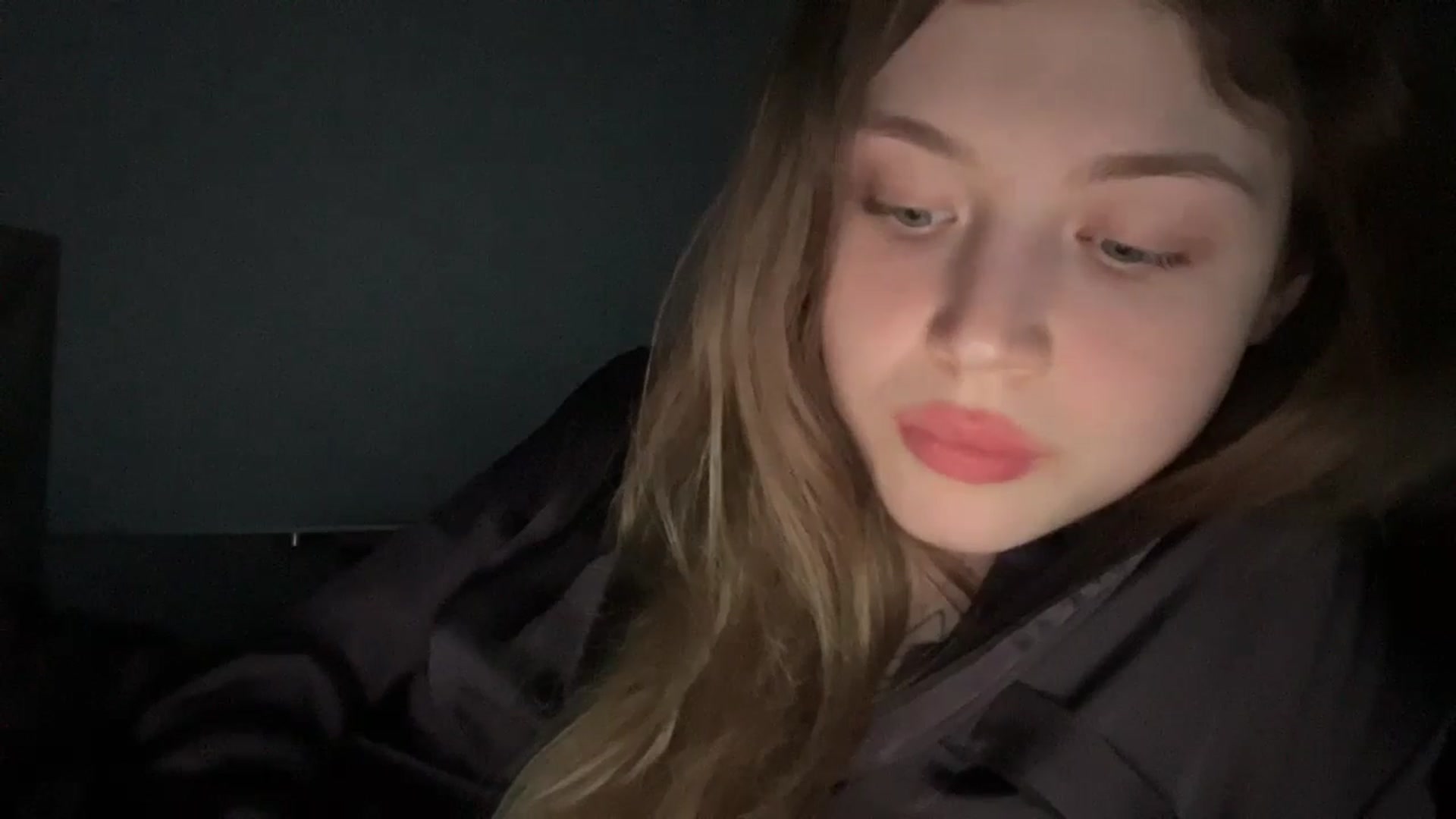 Gallery image thumbnail from Coconut_dream's myfreecams stream on, 06/18/2024, 19:32 image 9 of 20