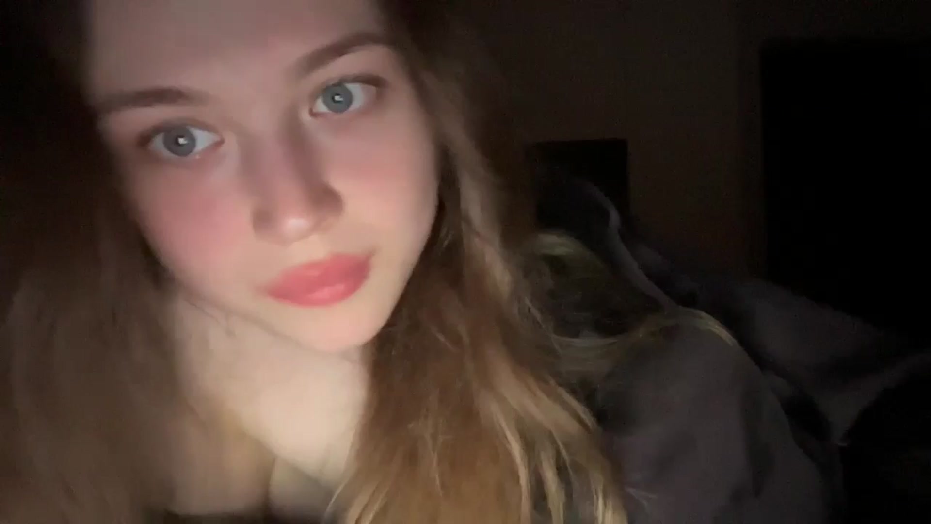 Gallery image thumbnail from Coconut_dream's myfreecams stream on, 06/18/2024, 19:53 image 11 of 20