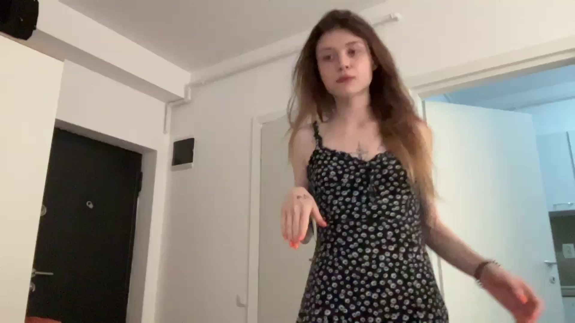 Gallery image thumbnail from Coconut_dream's myfreecams stream on, 06/19/2024, 09:03 image 4 of 20