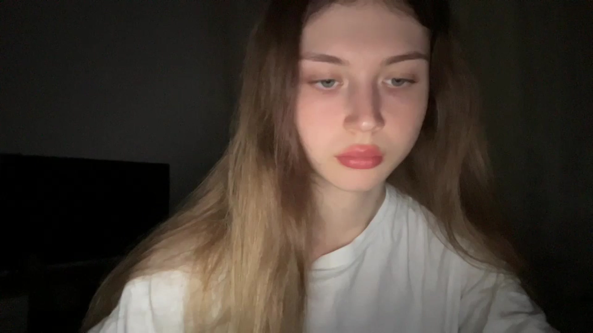 Gallery image thumbnail from Coconut_dream's myfreecams stream on, 06/20/2024, 19:43 image 1 of 20