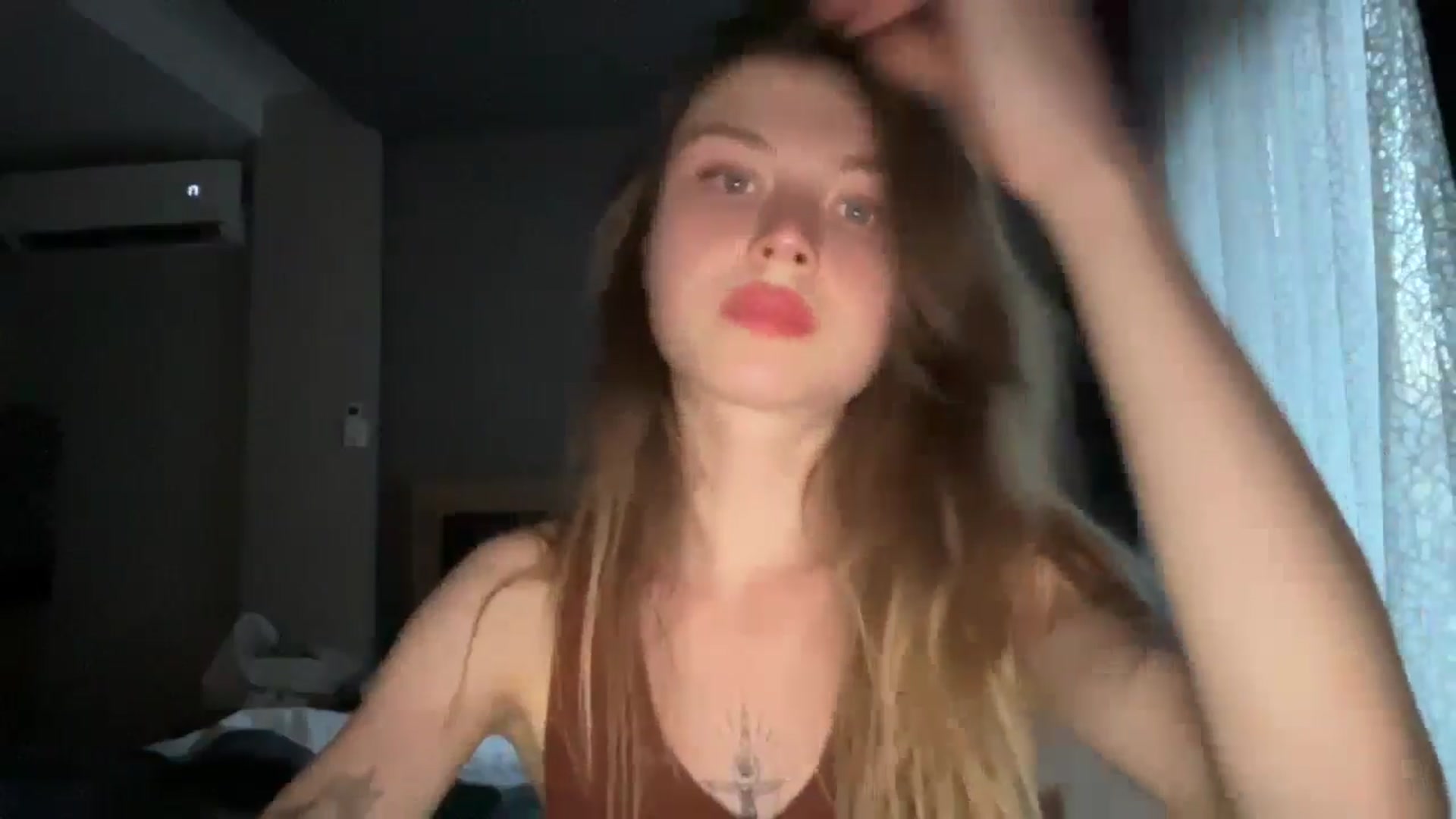Gallery image thumbnail from Coconut_dream's myfreecams stream on, 06/22/2024, 18:17 image 2 of 20