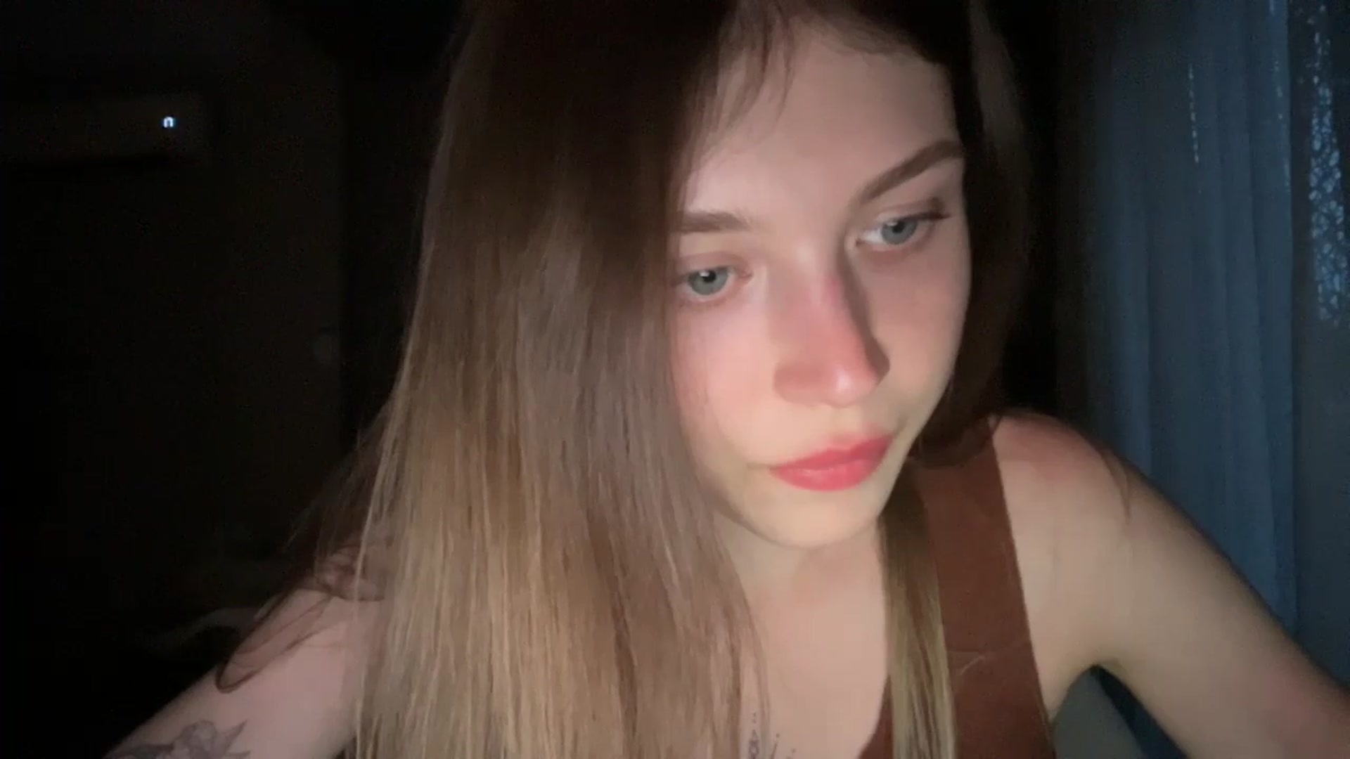 Gallery image thumbnail from Coconut_dream's myfreecams stream on, 06/22/2024, 18:17 image 13 of 20
