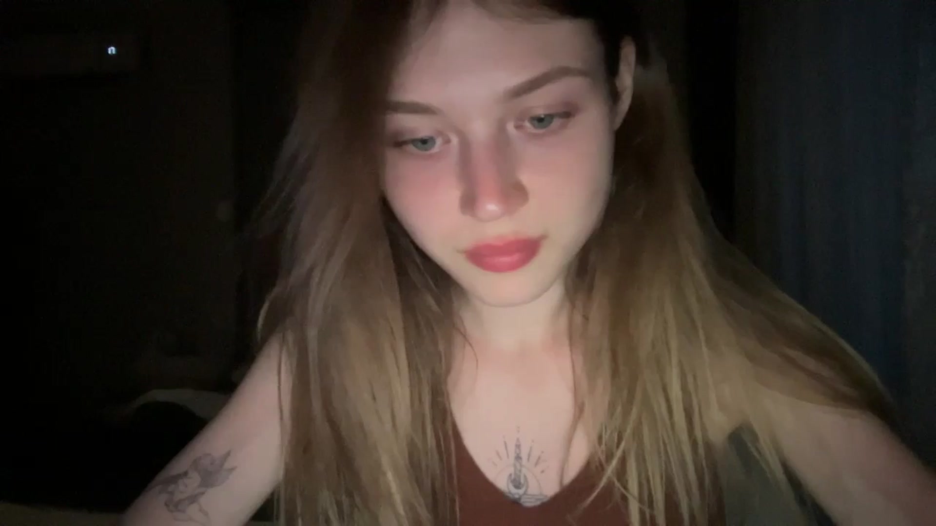 Gallery image thumbnail from Coconut_dream's myfreecams stream on, 06/22/2024, 18:17 image 17 of 20