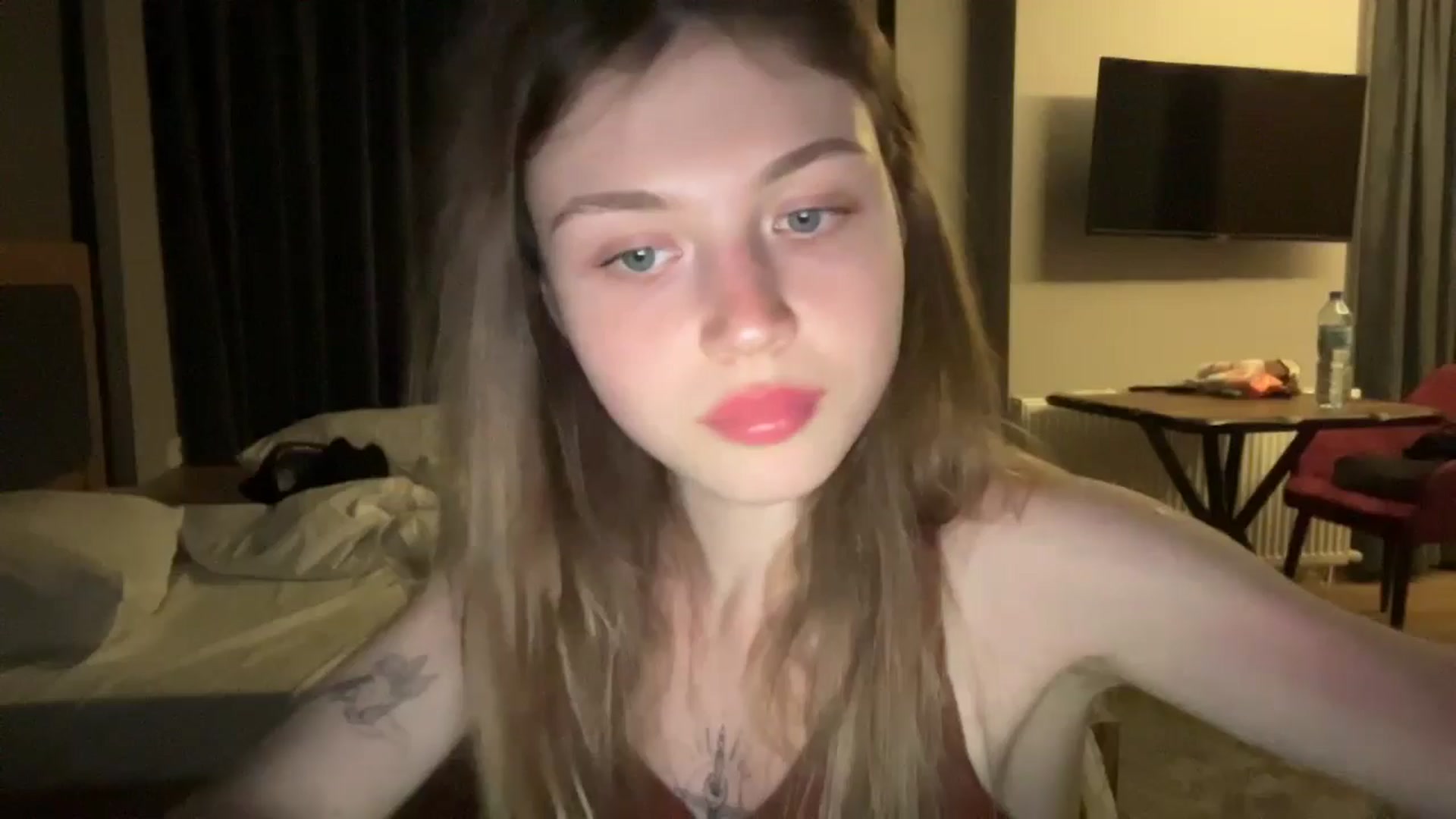 Gallery image thumbnail from Coconut_dream's myfreecams stream on, 06/22/2024, 20:01 image 16 of 20