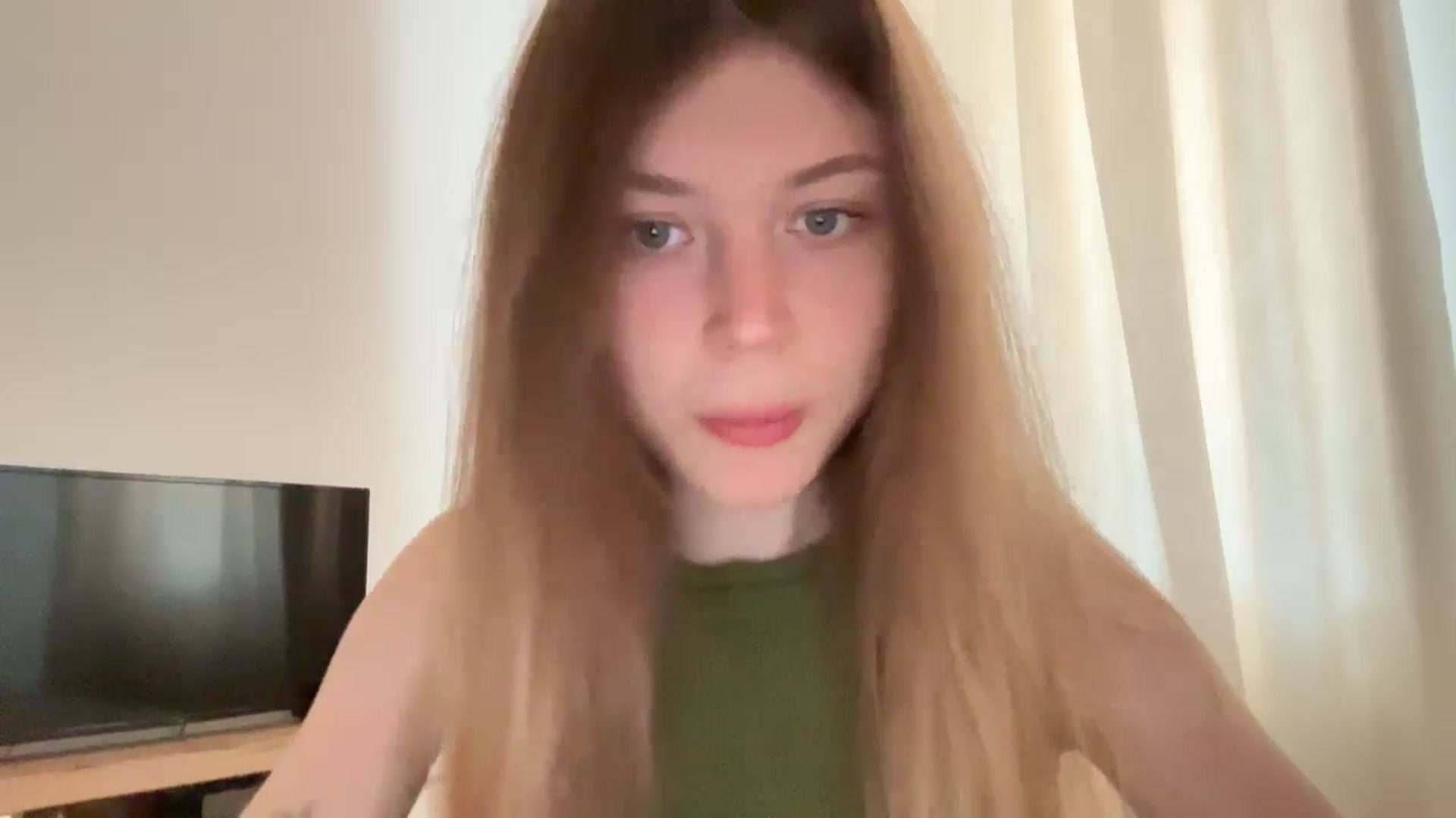 Gallery image thumbnail from Coconut_dream's myfreecams stream on, 06/25/2024, 08:14 image 5 of 20