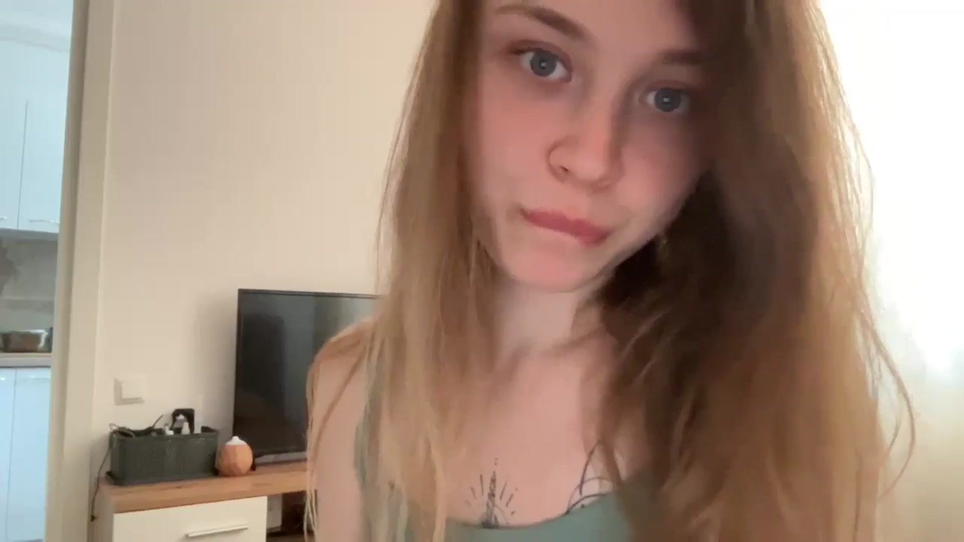 Gallery image thumbnail from Coconut_dream's myfreecams stream on, 06/26/2024, 08:47 image 13 of 20