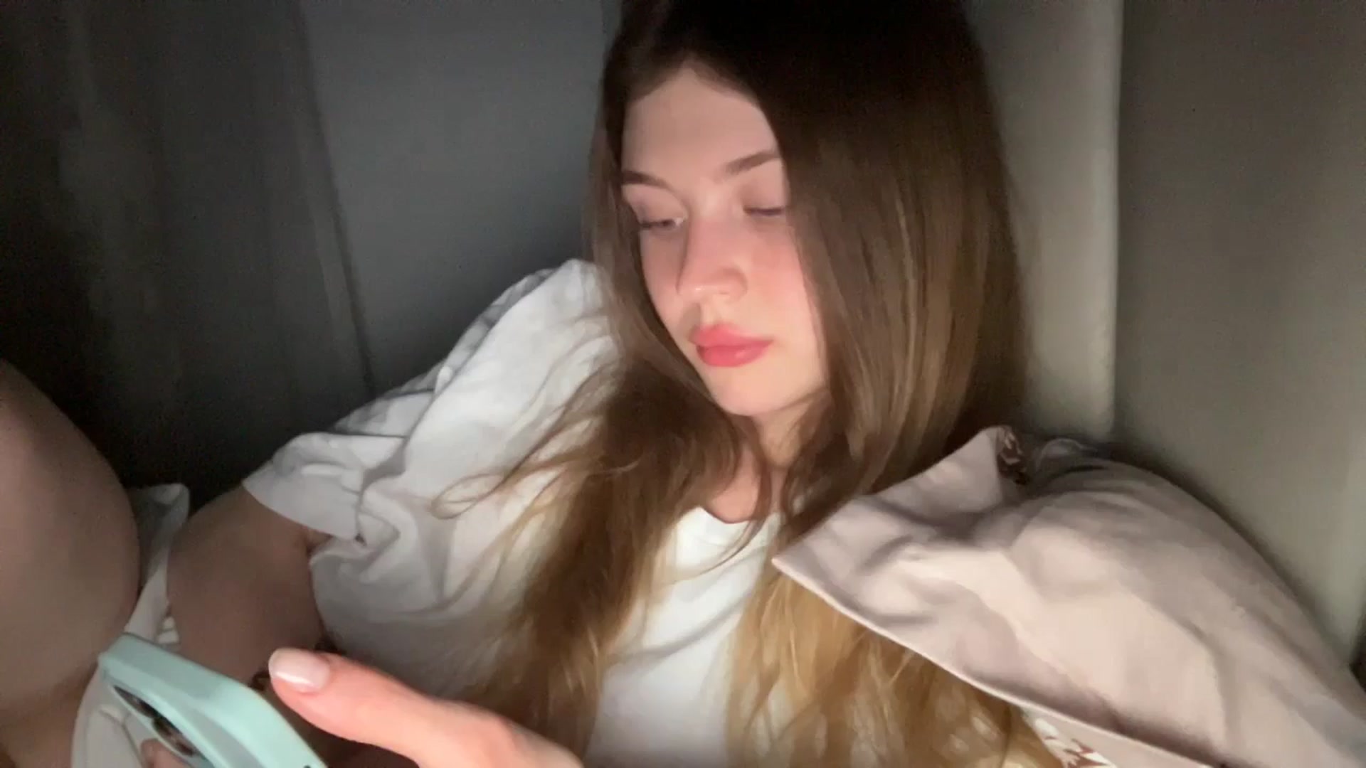 Gallery image thumbnail from Coconut_dream's myfreecams stream on, 06/27/2024, 20:57 image 1 of 20