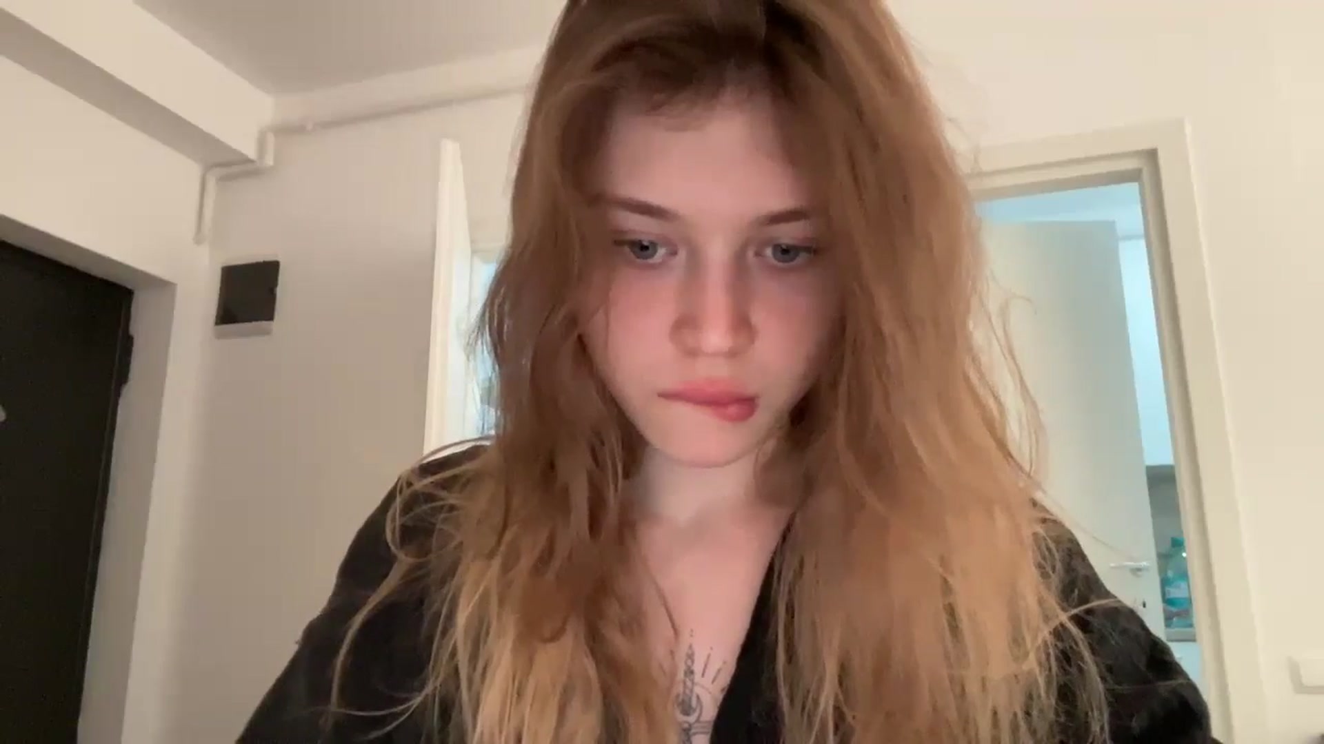 Gallery image thumbnail from Coconut_dream's myfreecams stream on, 06/30/2024, 08:21 image 15 of 20