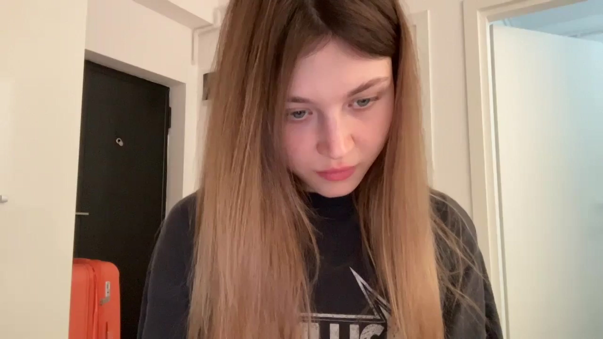 Gallery image thumbnail from Coconut_dream's myfreecams stream on, 07/01/2024, 10:48 image 9 of 20