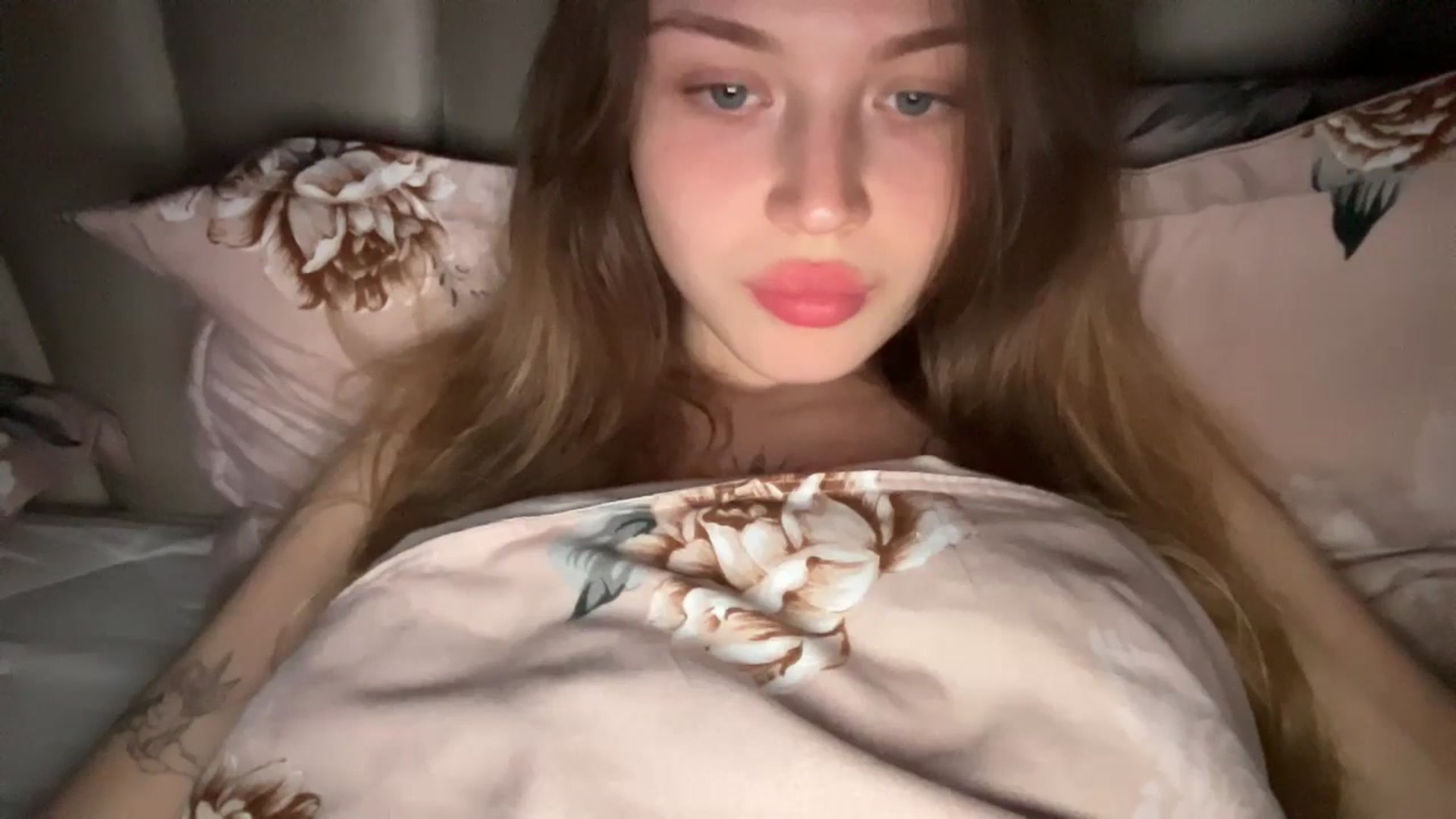 Gallery image thumbnail from Coconut_dream's myfreecams stream on, 07/01/2024, 20:10 image 20 of 20