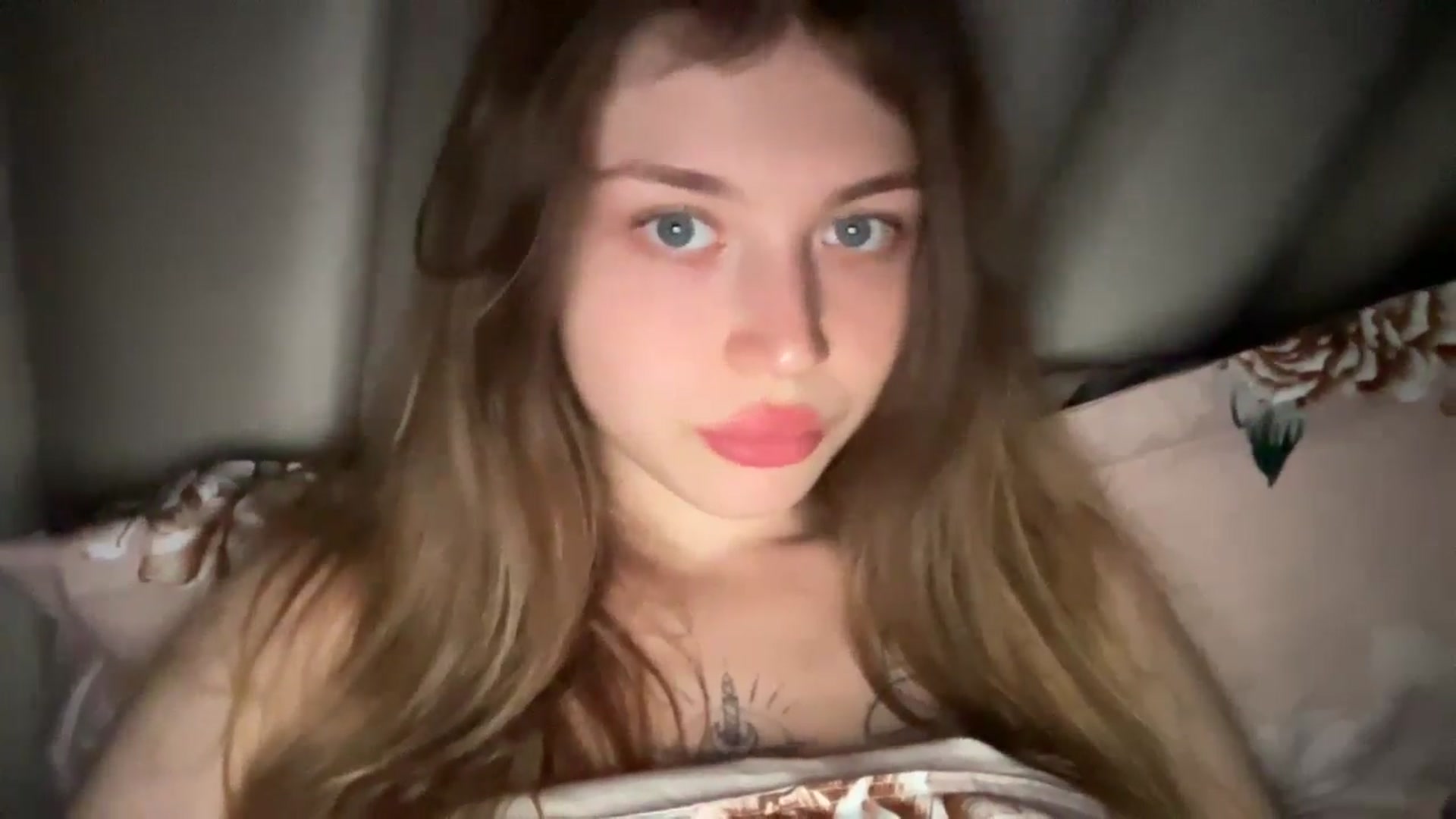 Gallery image thumbnail from Coconut_dream's myfreecams stream on, 07/01/2024, 20:10 image 2 of 20
