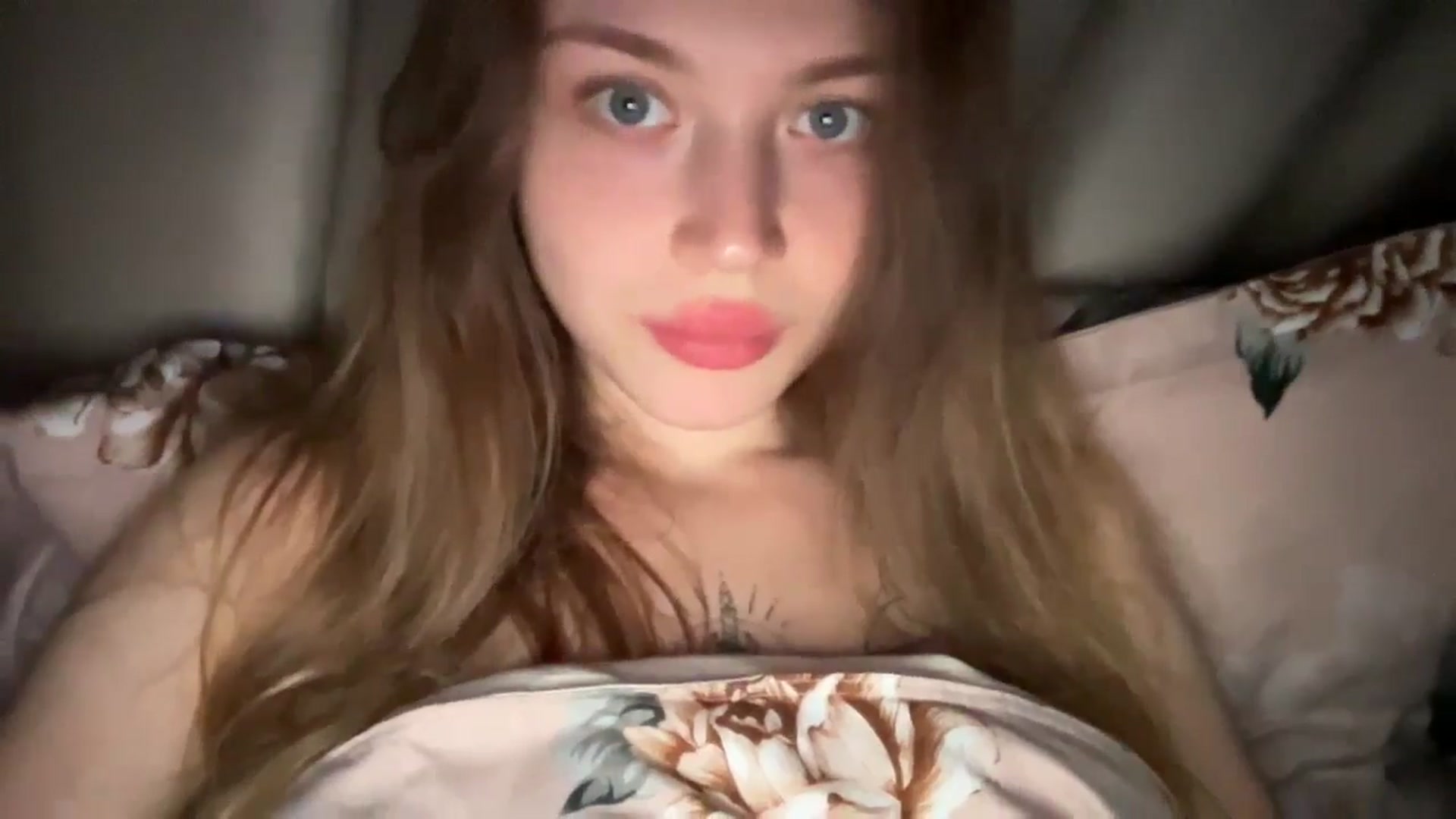 Gallery image thumbnail from Coconut_dream's myfreecams stream on, 07/01/2024, 20:10 image 5 of 20