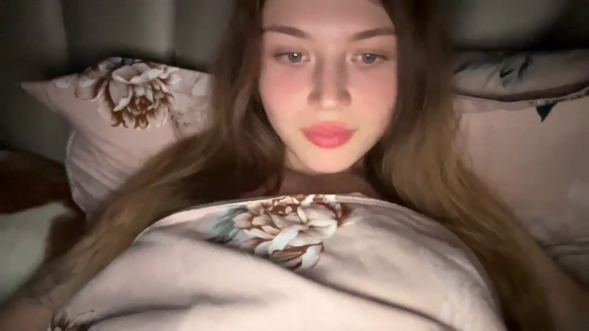 Gallery image thumbnail from Coconut_dream's myfreecams stream on, 07/01/2024, 20:51 image 17 of 20