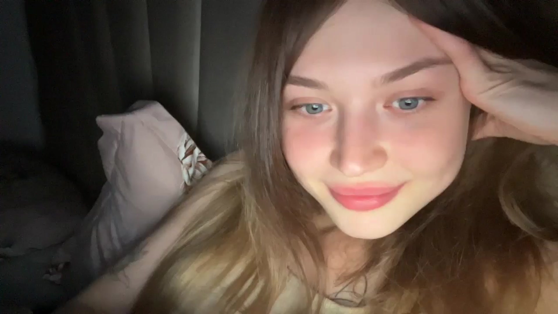 Gallery image thumbnail from Coconut_dream's myfreecams stream on, 07/02/2024, 20:19 image 1 of 20