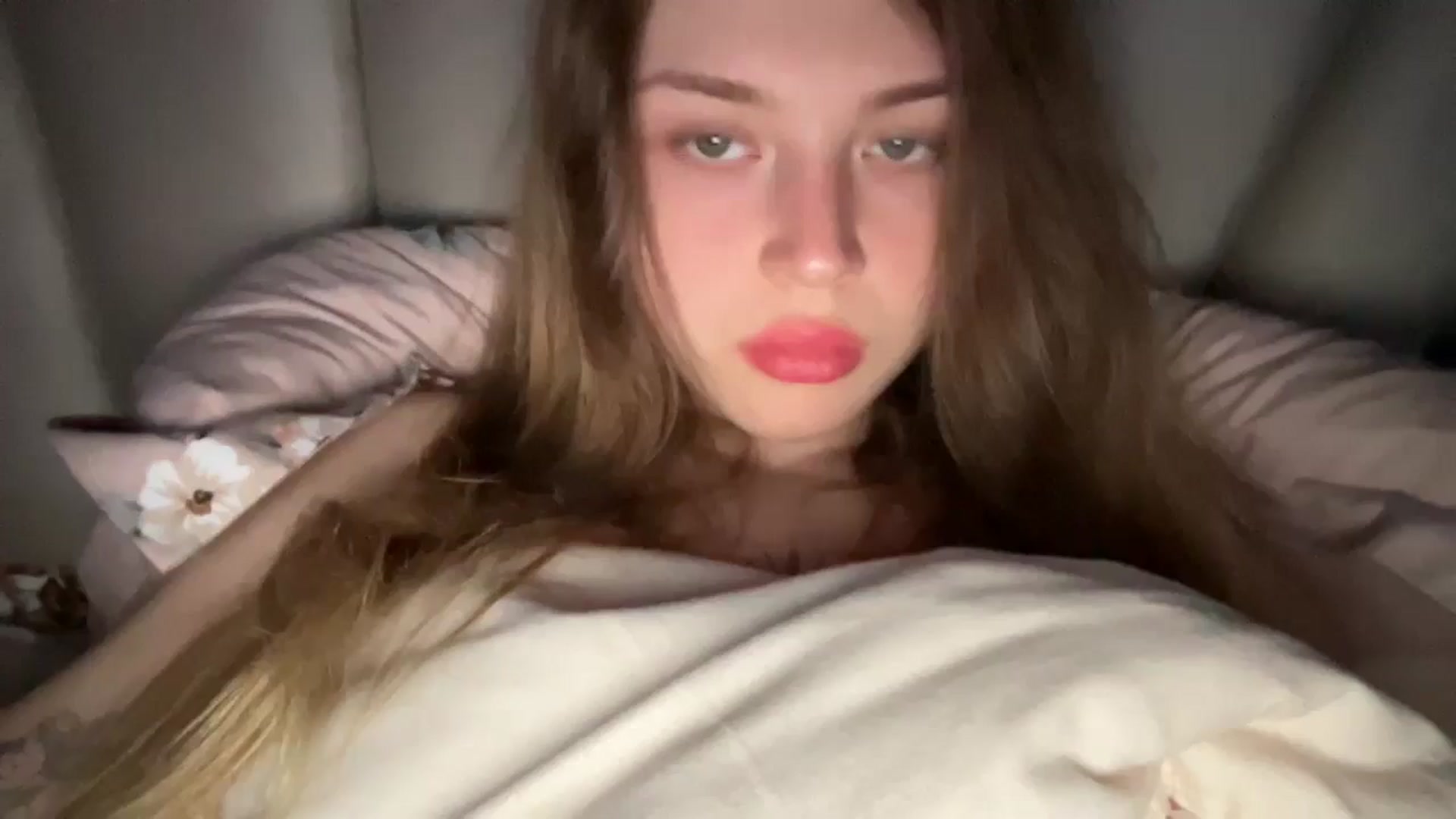 Gallery image thumbnail from Coconut_dream's myfreecams stream on, 07/05/2024, 20:50 image 1 of 20