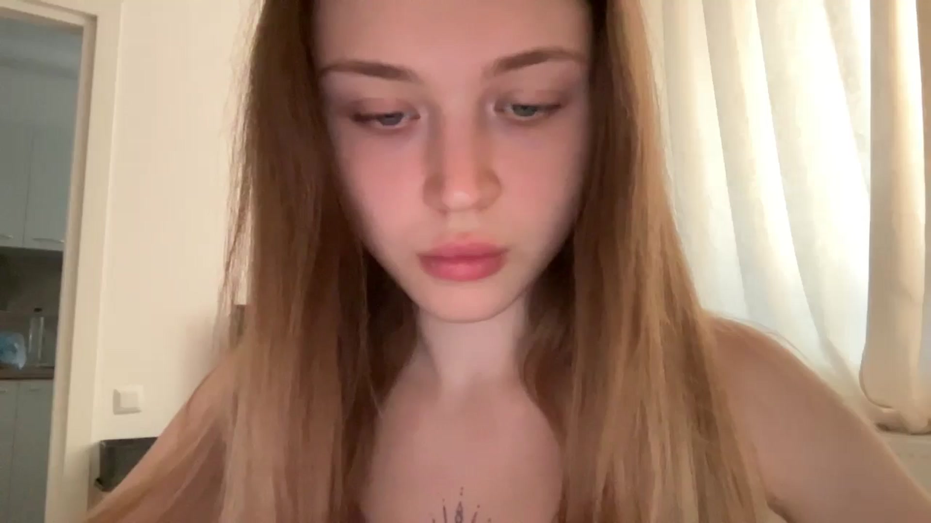 Gallery image thumbnail from Coconut_dream's myfreecams stream on, 07/06/2024, 08:40 image 19 of 20