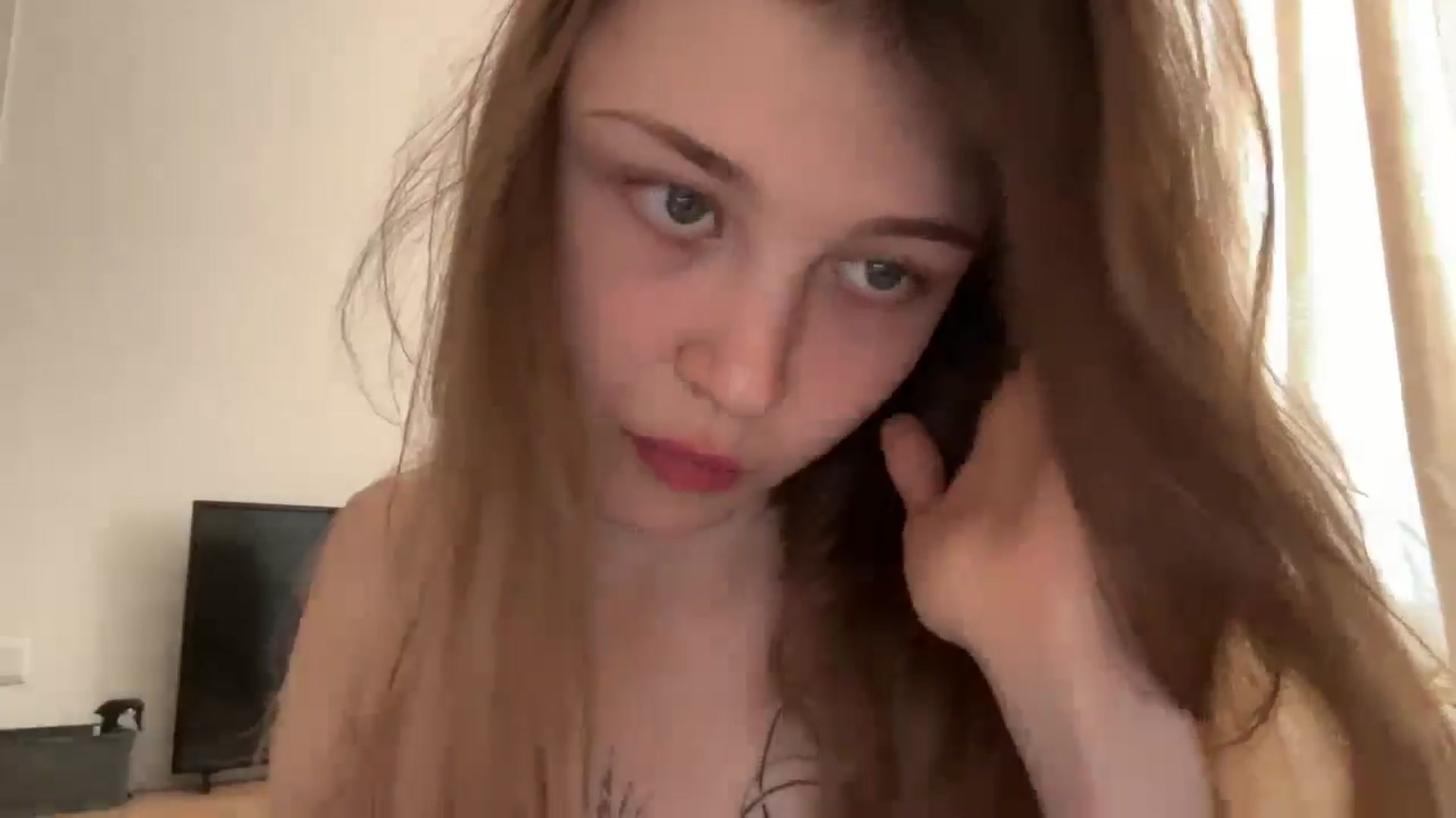 Gallery image thumbnail from Coconut_dream's myfreecams stream on, 07/06/2024, 08:40 image 4 of 20