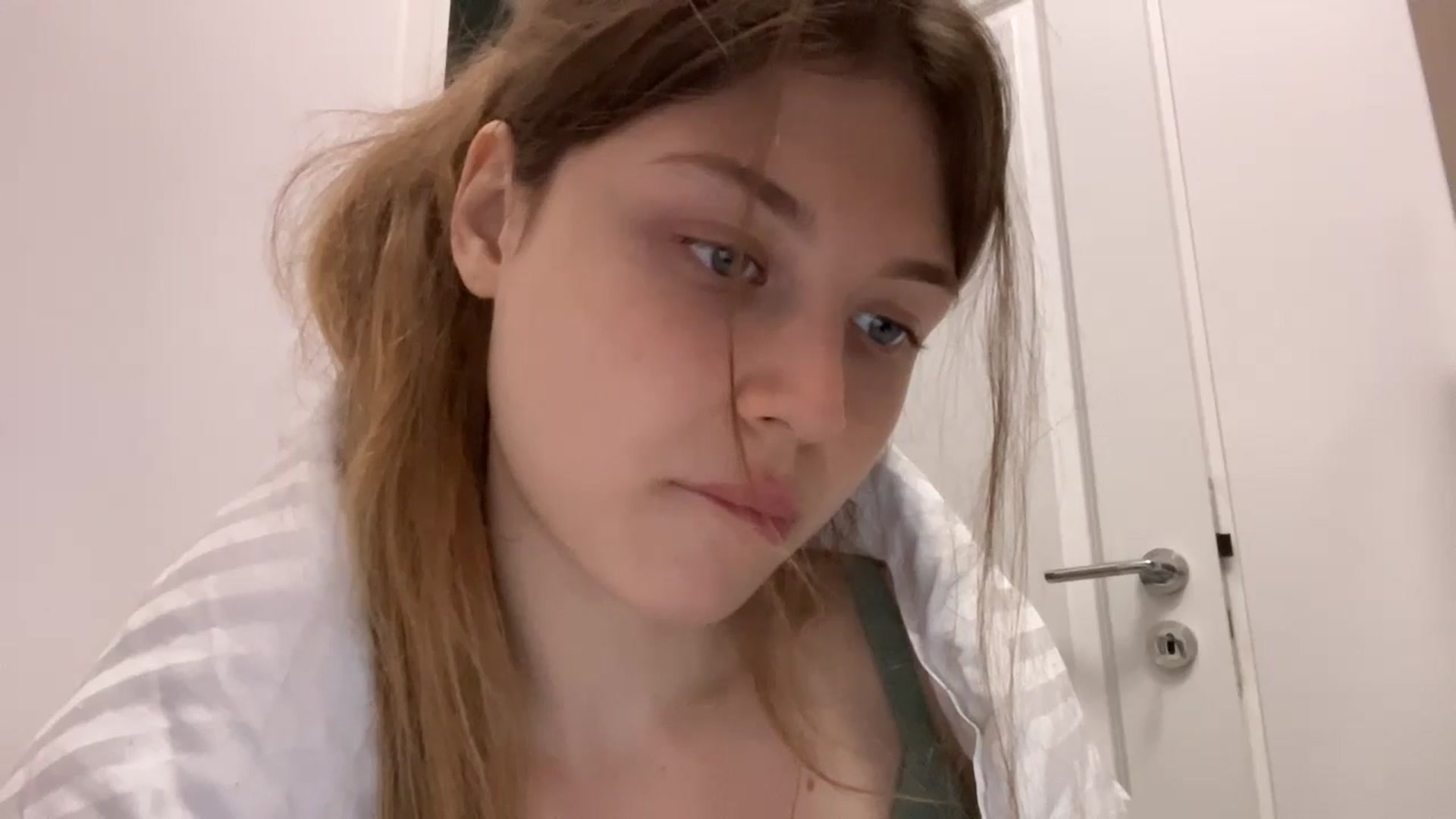 Gallery image thumbnail from Coconut_dream's myfreecams stream on, 07/08/2024, 08:25 image 14 of 20