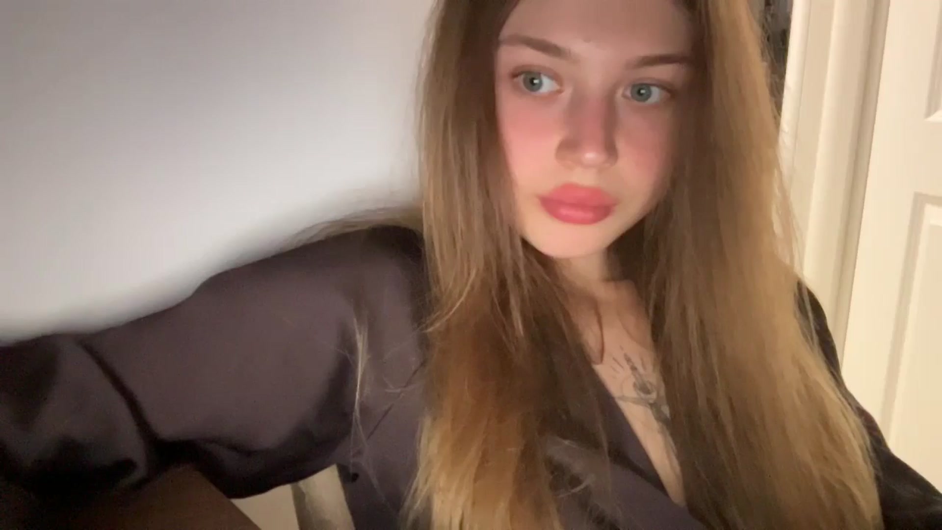 Gallery image thumbnail from Coconut_dream's myfreecams stream on, 07/08/2024, 19:57 image 14 of 20