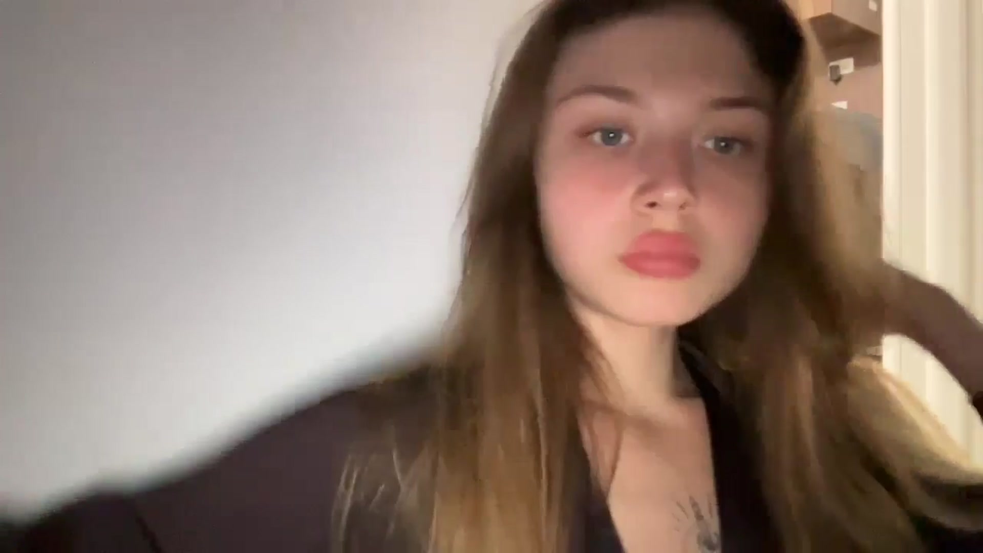 Gallery image thumbnail from Coconut_dream's myfreecams stream on, 07/08/2024, 19:57 image 8 of 20
