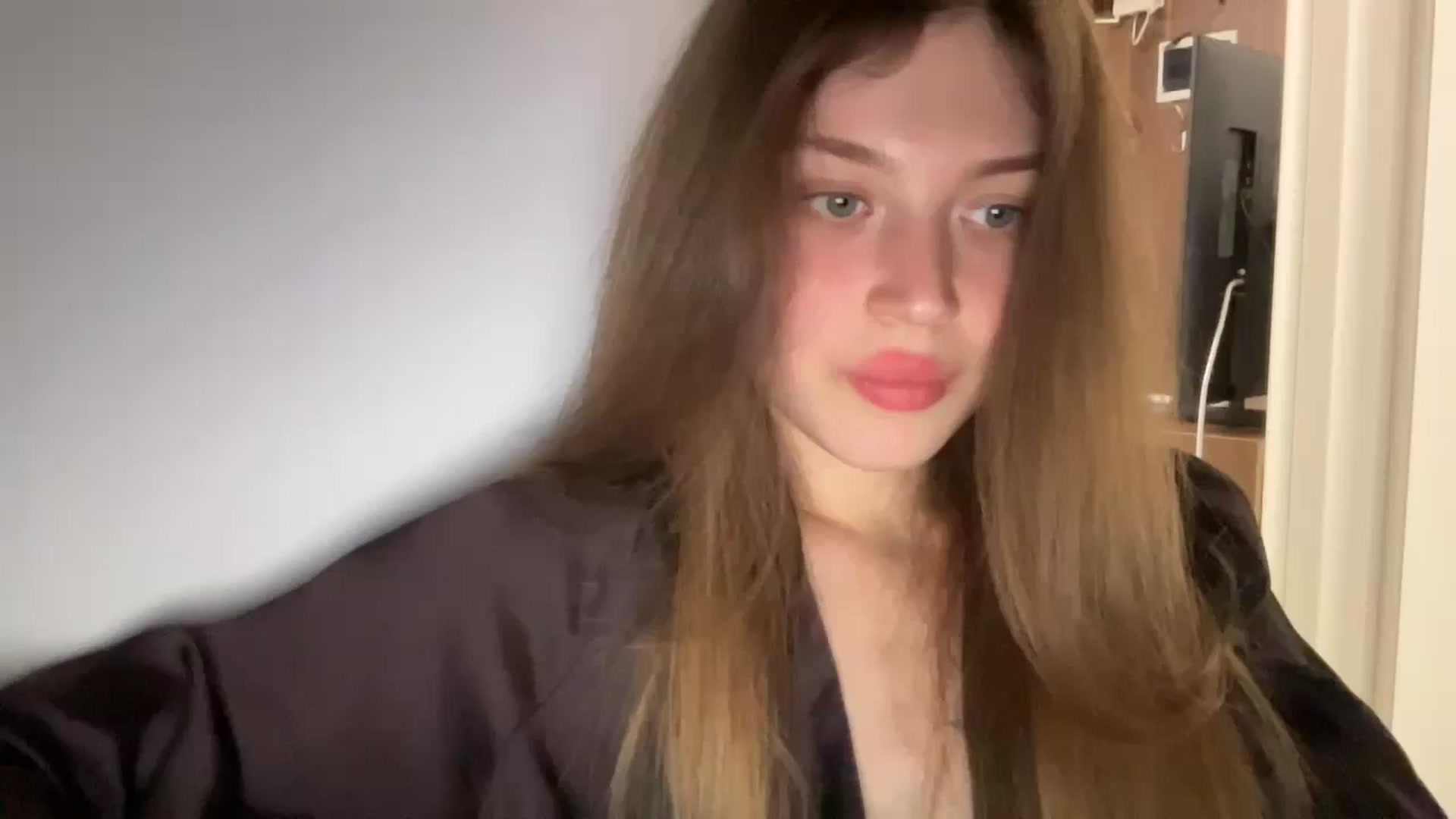 Gallery image thumbnail from Coconut_dream's myfreecams stream on, 07/08/2024, 20:29 image 5 of 20