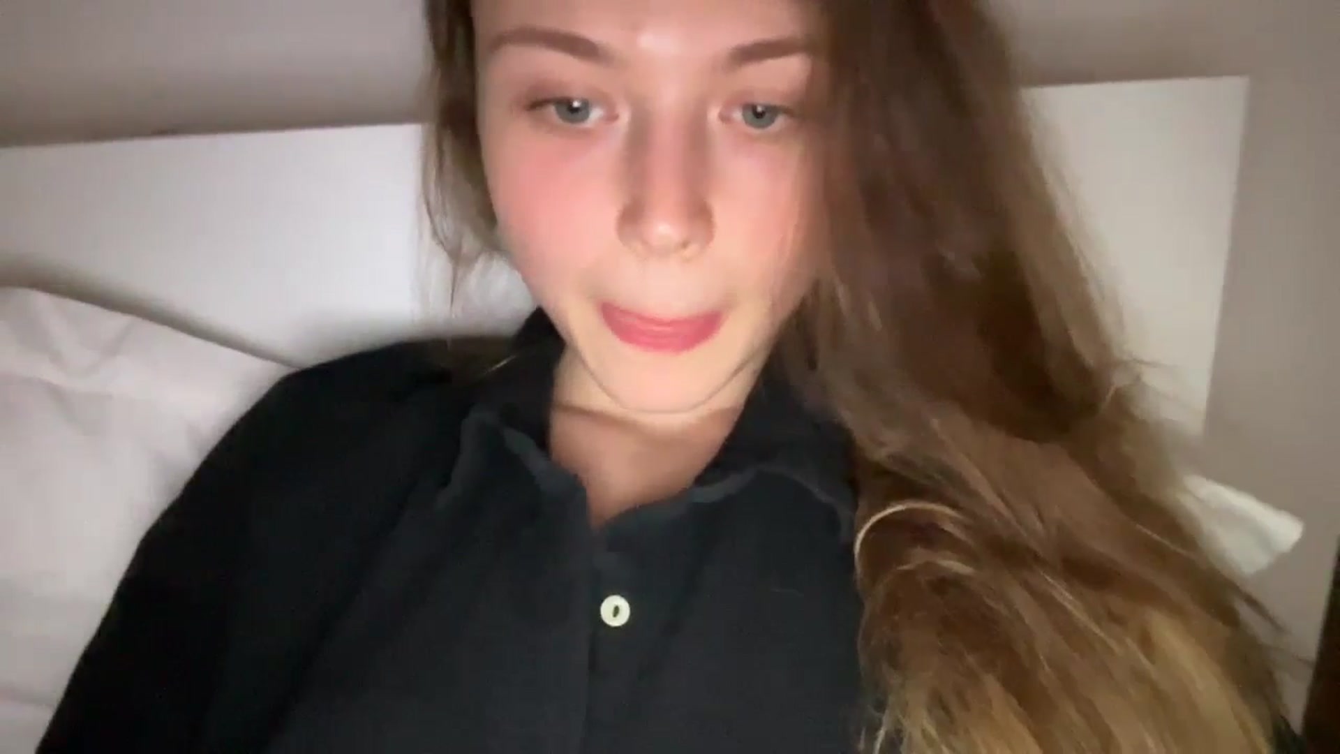 Gallery image thumbnail from Coconut_dream's myfreecams stream on, 07/09/2024, 21:57 image 17 of 20