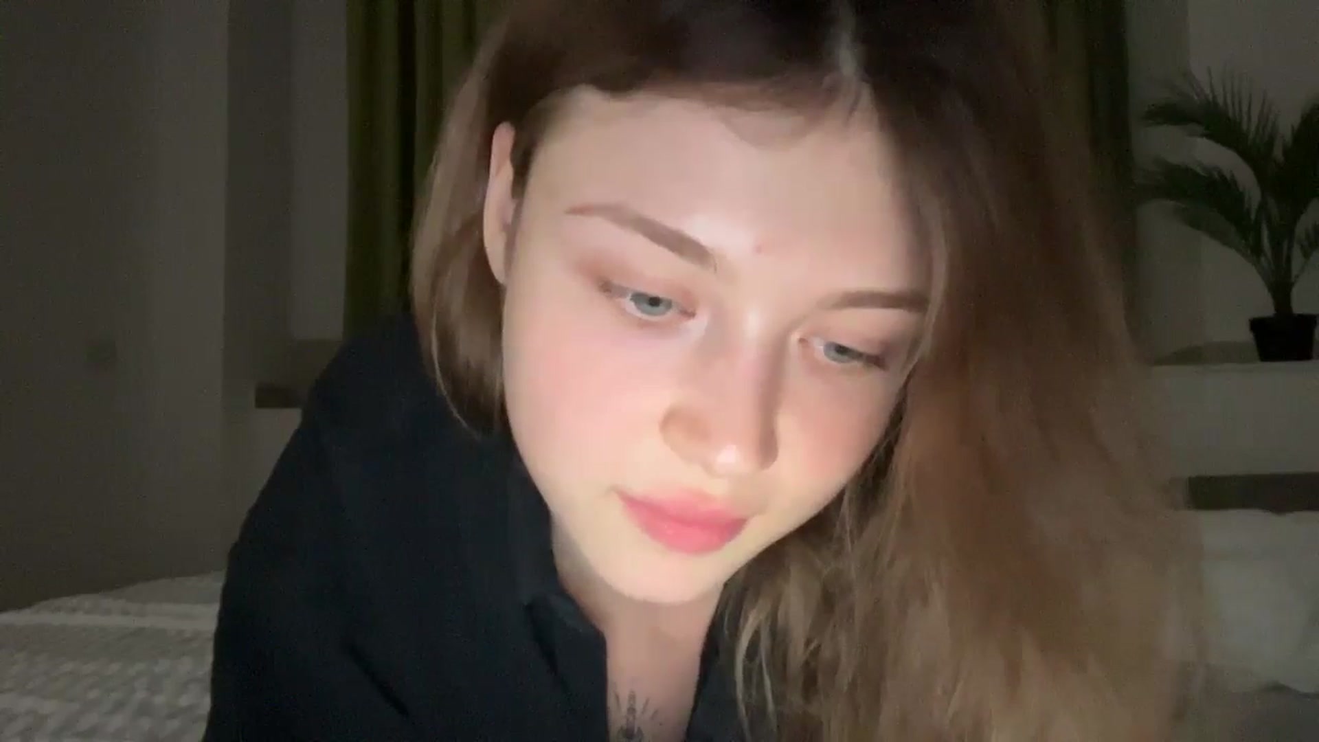 Gallery image thumbnail from Coconut_dream's myfreecams stream on, 07/09/2024, 23:40 image 14 of 20