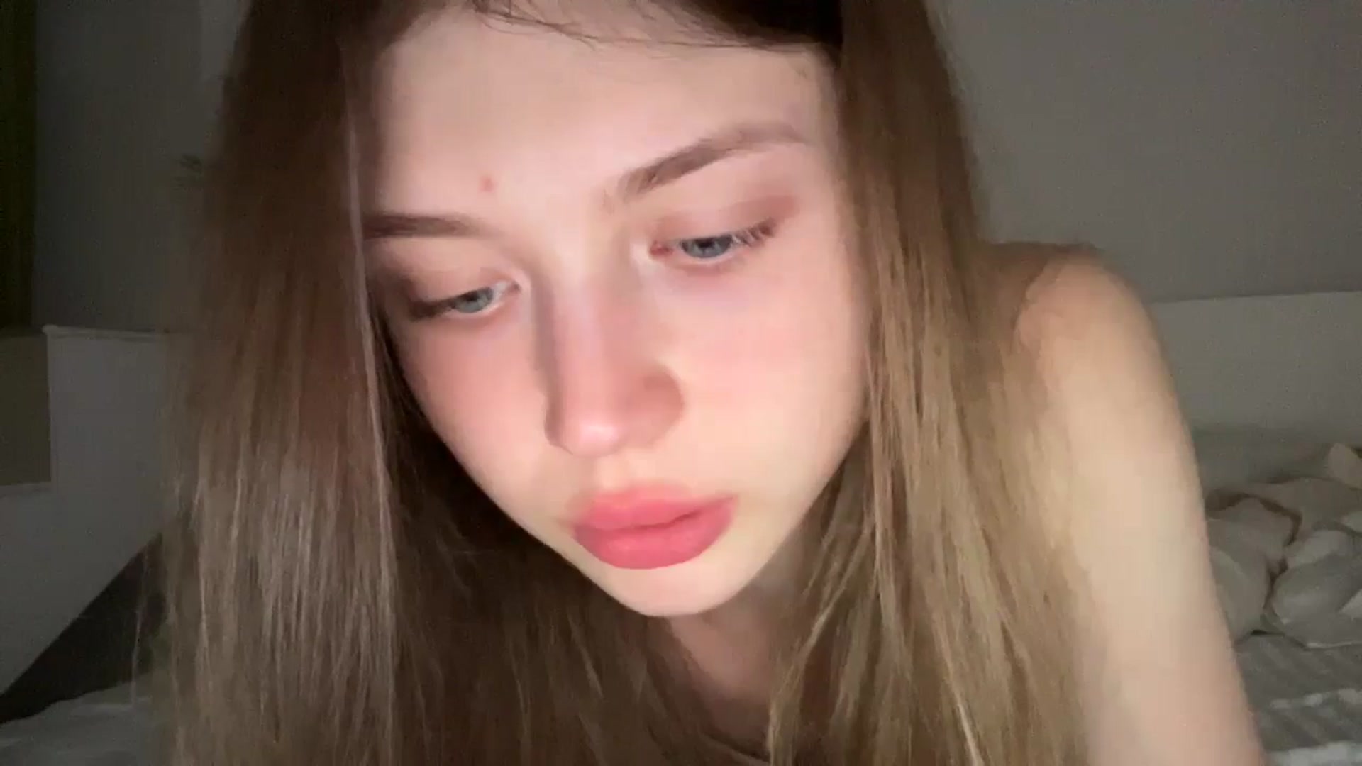 Gallery image thumbnail from Coconut_dream's myfreecams stream on, 07/10/2024, 23:22 image 3 of 20