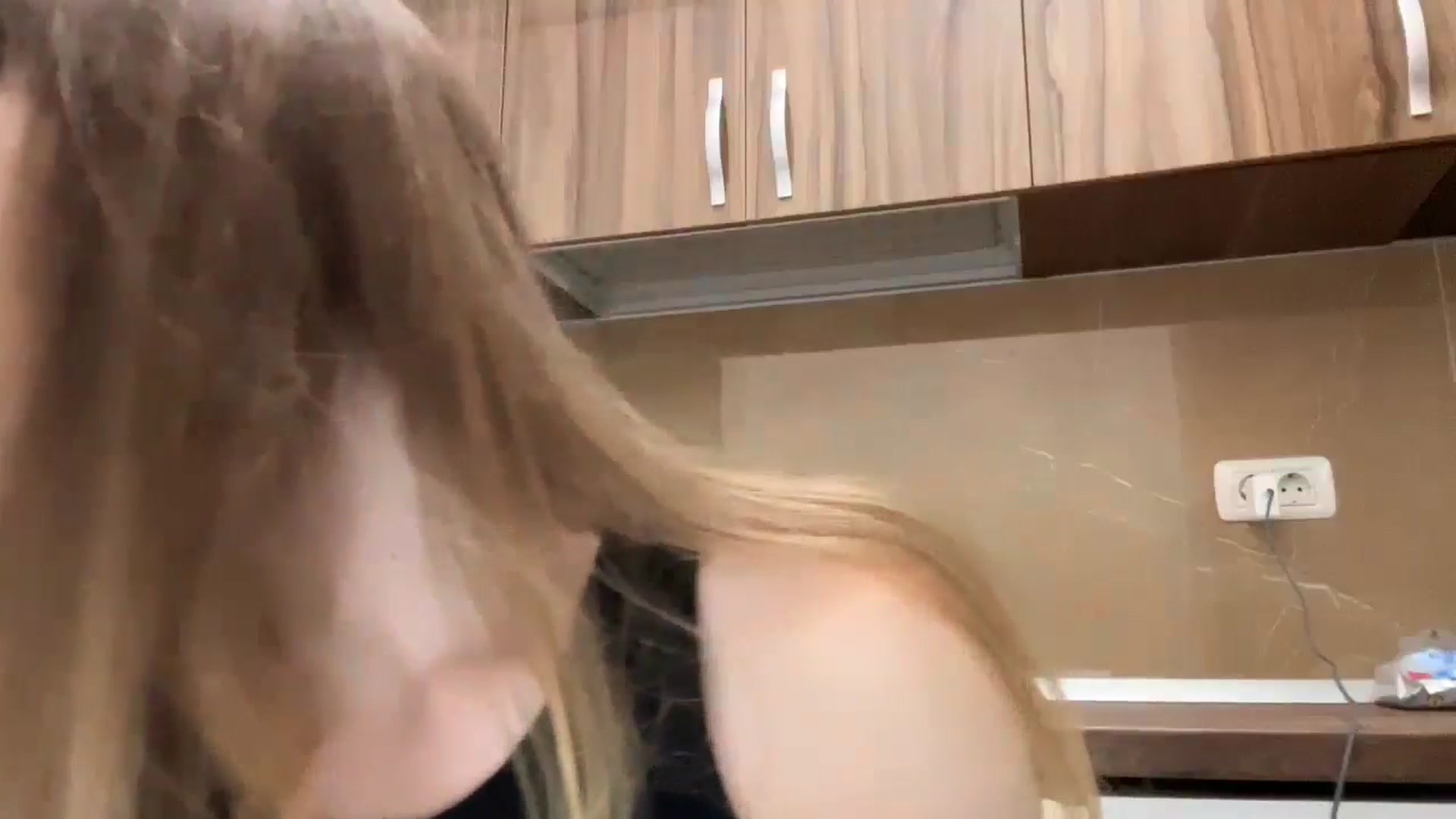 Gallery image thumbnail from Coconut_dream's myfreecams stream on, 07/12/2024, 10:33 image 19 of 20