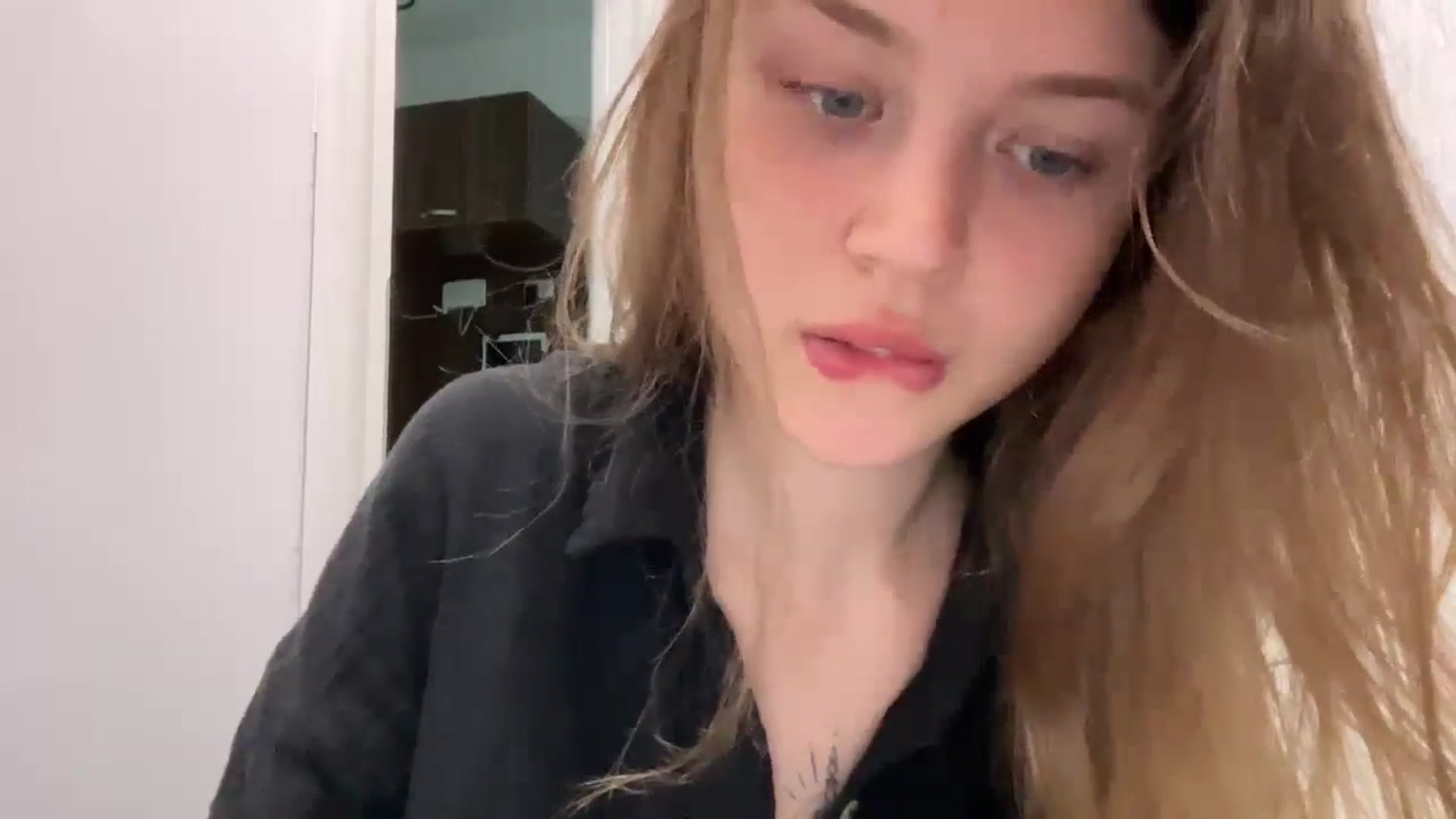 Gallery image thumbnail from Coconut_dream's myfreecams stream on, 07/14/2024, 10:01 image 4 of 20