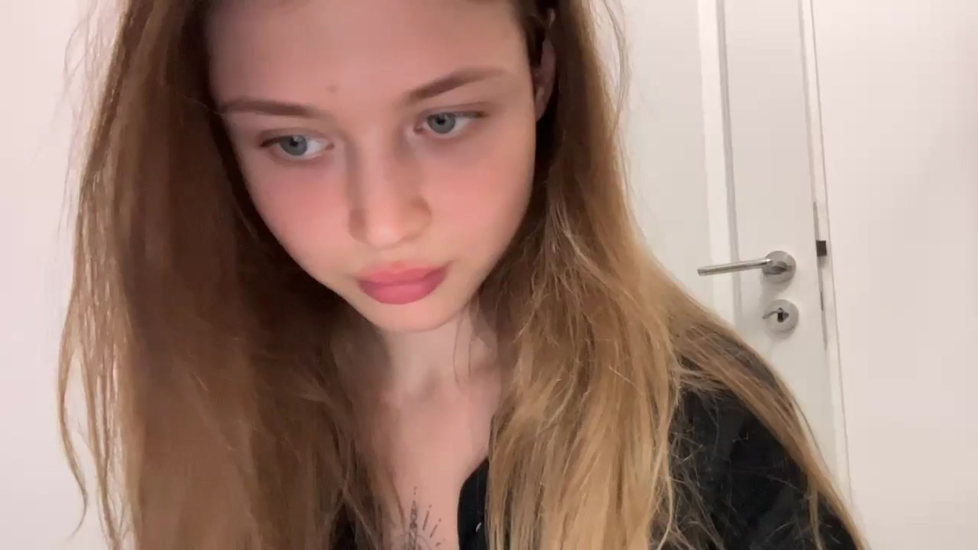 Gallery image thumbnail from Coconut_dream's myfreecams stream on, 07/14/2024, 11:04 image 18 of 20