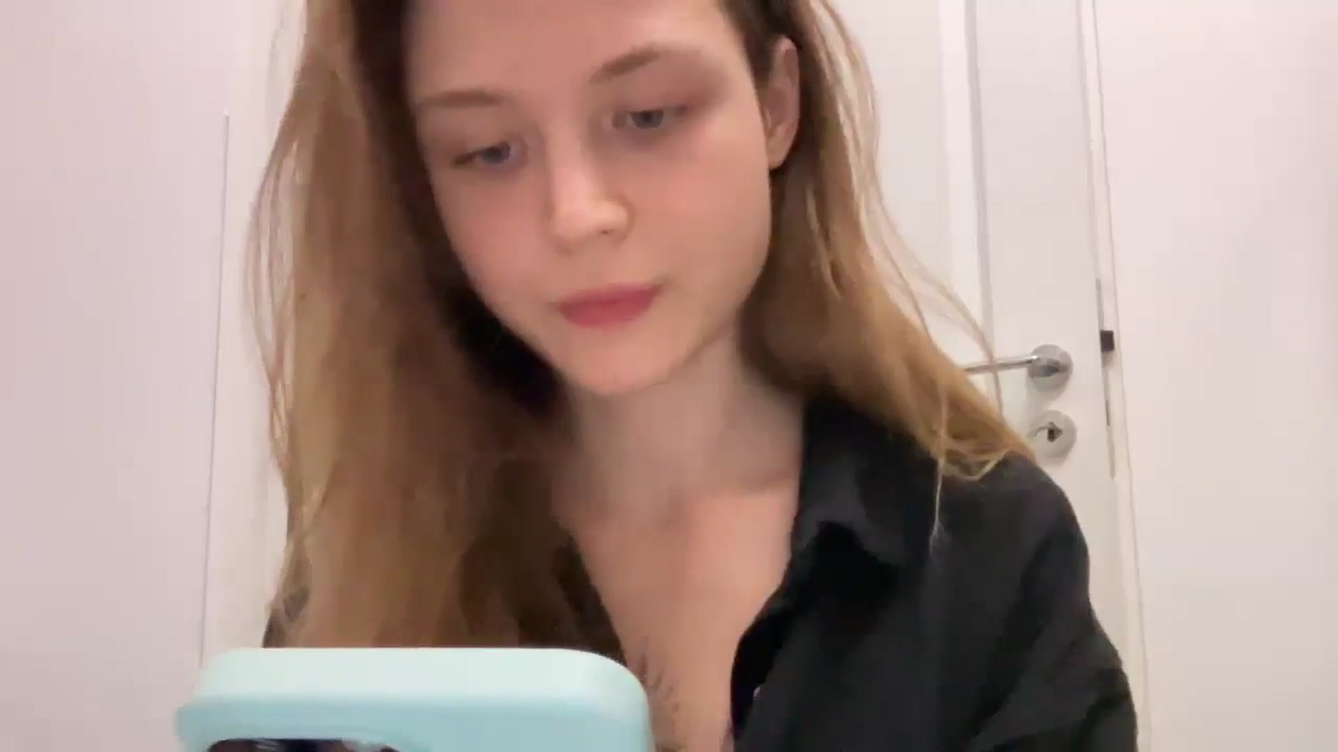 Gallery image thumbnail from Coconut_dream's myfreecams stream on, 07/14/2024, 11:04 image 11 of 20