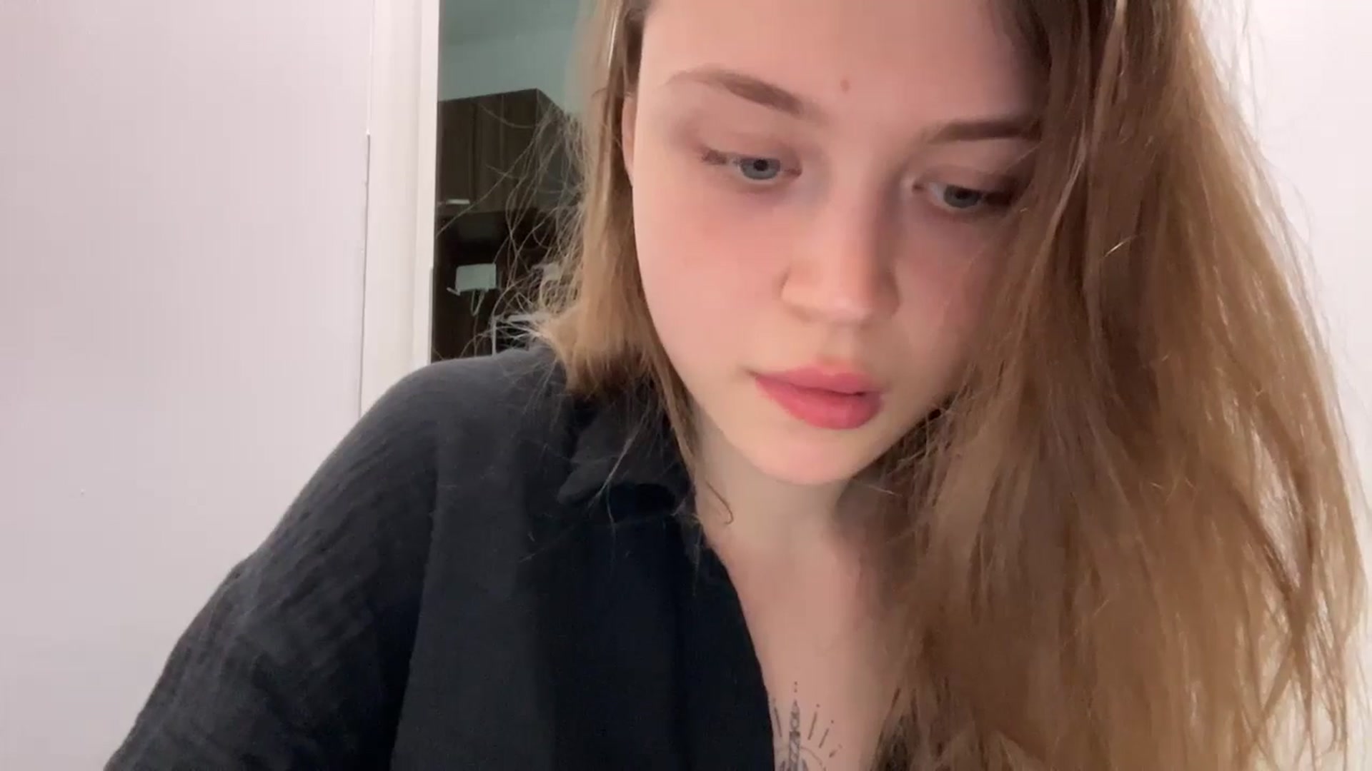 Gallery image thumbnail from Coconut_dream's myfreecams stream on, 07/14/2024, 11:04 image 3 of 20