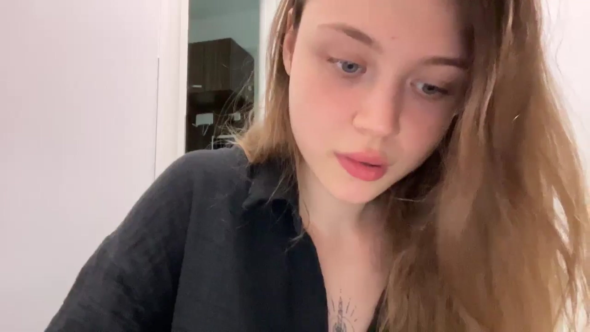 Gallery image thumbnail from Coconut_dream's myfreecams stream on, 07/14/2024, 11:04 image 4 of 20
