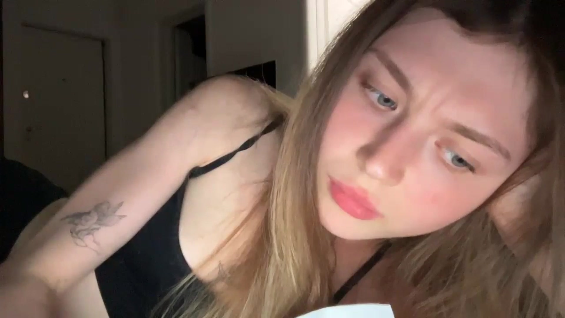 Gallery image thumbnail from Coconut_dream's myfreecams stream on, 07/16/2024, 24:41 image 5 of 20