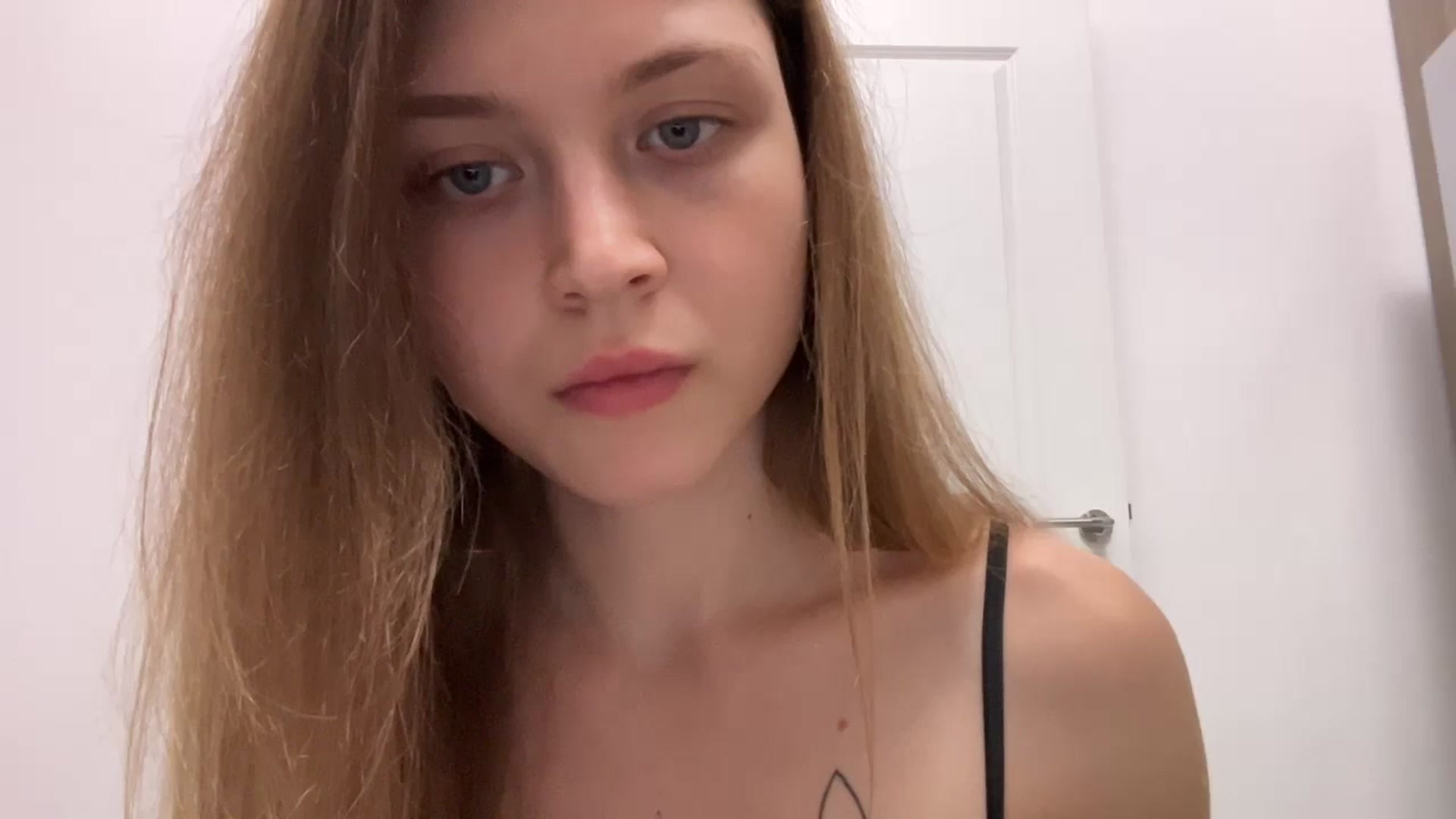Gallery image thumbnail from Coconut_dream's myfreecams stream on, 07/16/2024, 11:36 image 13 of 20