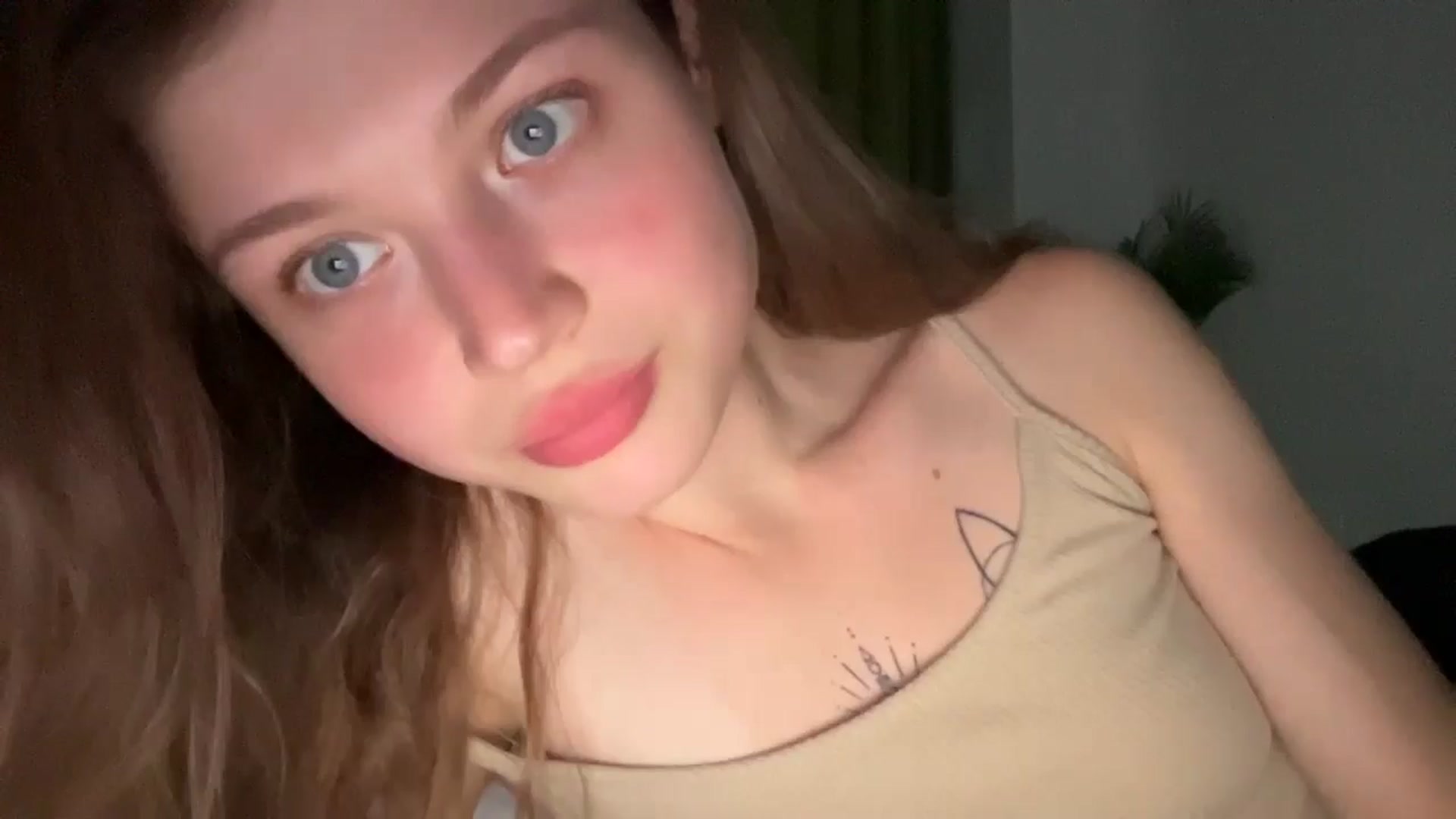 Gallery image thumbnail from Coconut_dream's myfreecams stream on, 07/16/2024, 21:58 image 7 of 20
