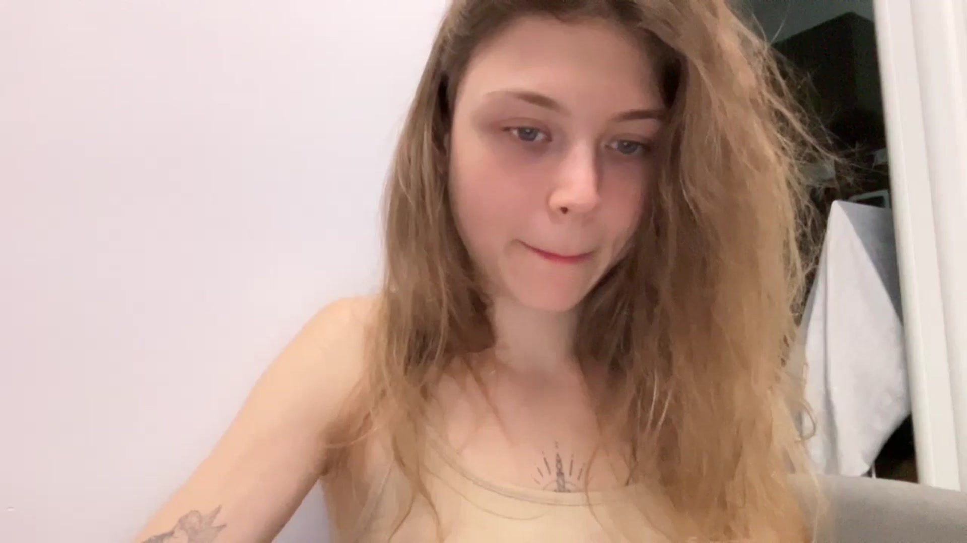 Gallery image thumbnail from Coconut_dream's myfreecams stream on, 07/17/2024, 09:05 image 13 of 20