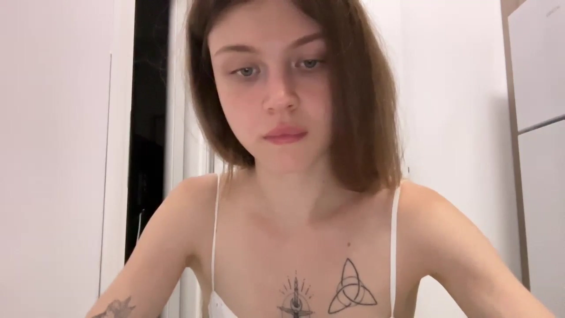 Gallery image thumbnail from Coconut_dream's myfreecams stream on, 07/19/2024, 18:54 image 10 of 20