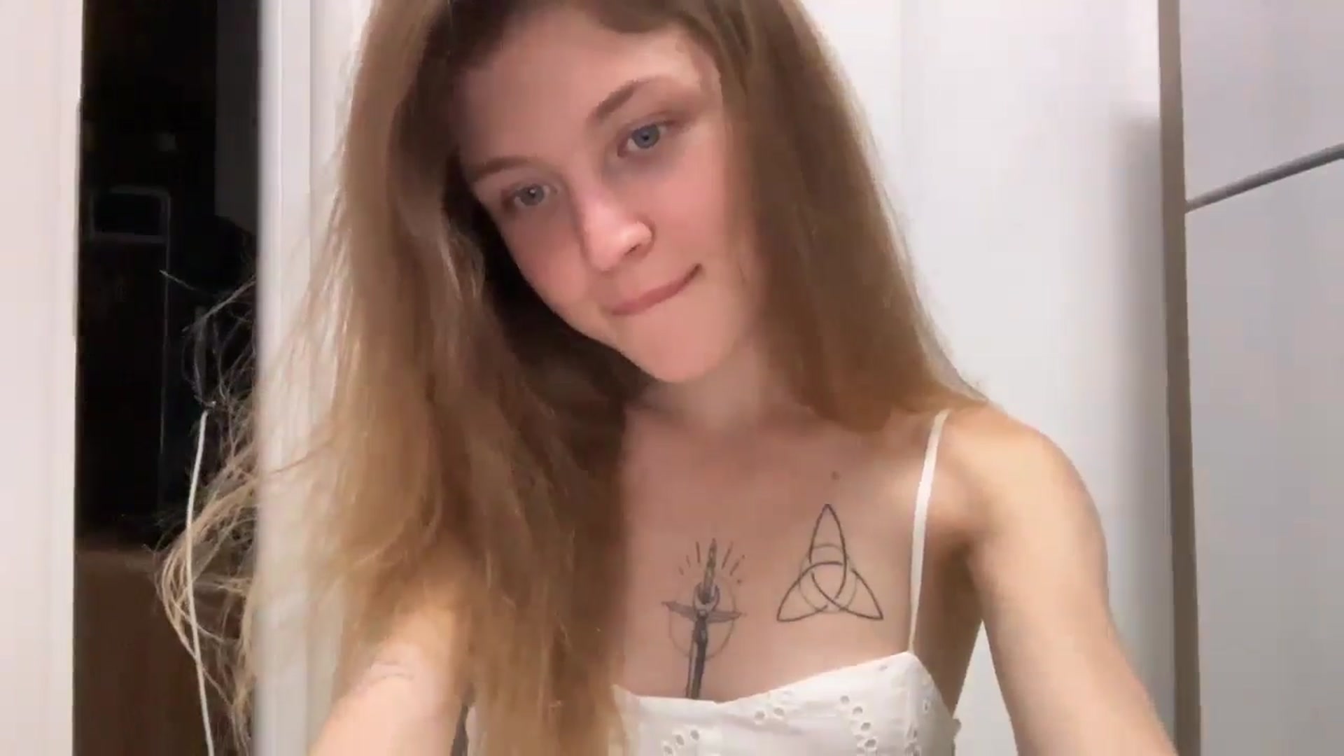 Gallery image thumbnail from Coconut_dream's myfreecams stream on, 07/19/2024, 18:54 image 19 of 20