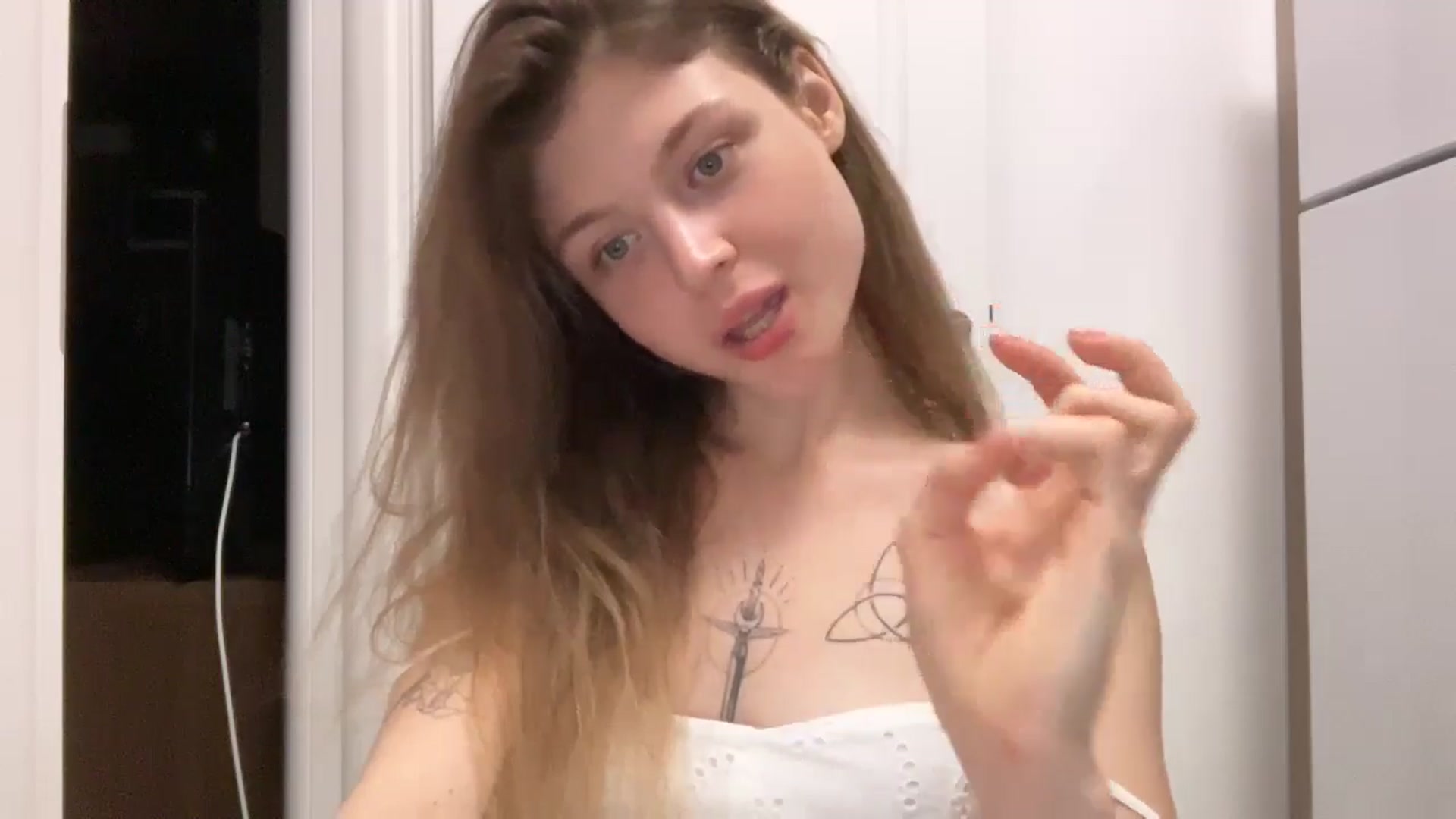 Gallery image thumbnail from Coconut_dream's myfreecams stream on, 07/19/2024, 19:32 image 13 of 20