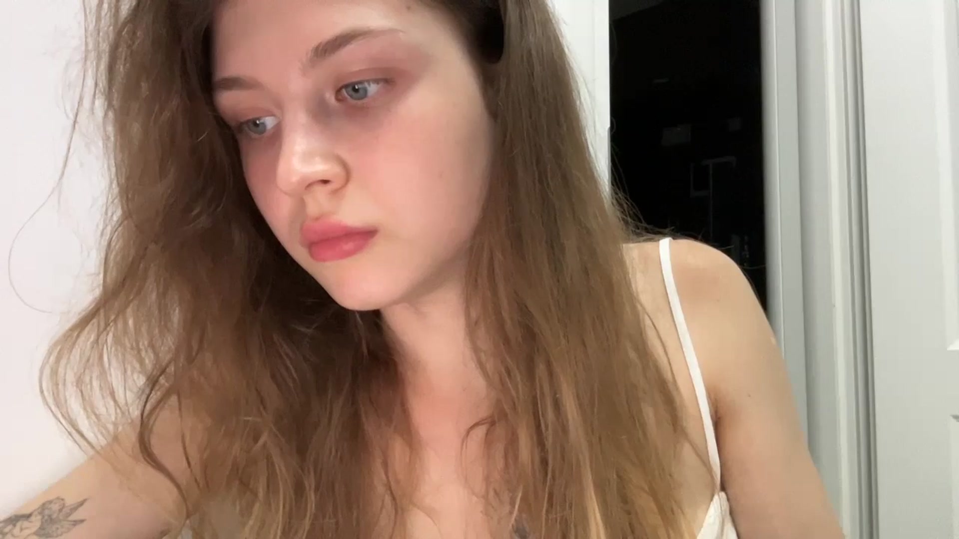Gallery image thumbnail from Coconut_dream's myfreecams stream on, 07/21/2024, 19:52 image 10 of 20