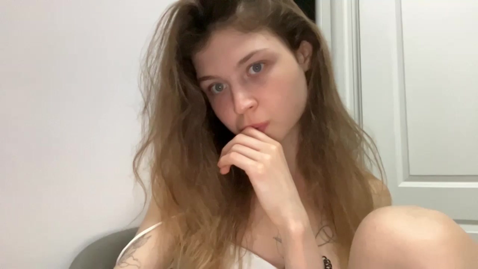 Gallery image thumbnail from Coconut_dream's myfreecams stream on, 07/22/2024, 24:07 image 1 of 20