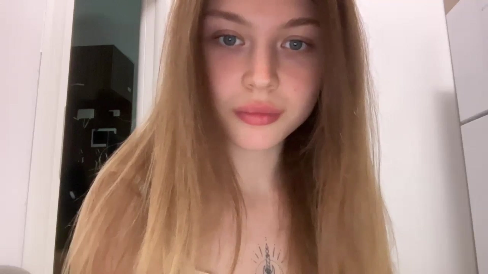 Gallery image thumbnail from Coconut_dream's myfreecams stream on, 07/23/2024, 09:32 image 3 of 20