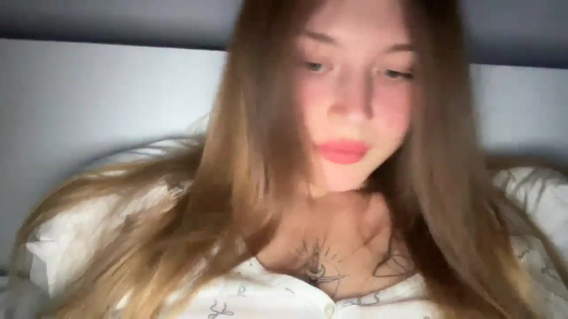 Gallery image thumbnail from Coconut_dream's myfreecams stream on, 07/24/2024, 21:24 image 11 of 20