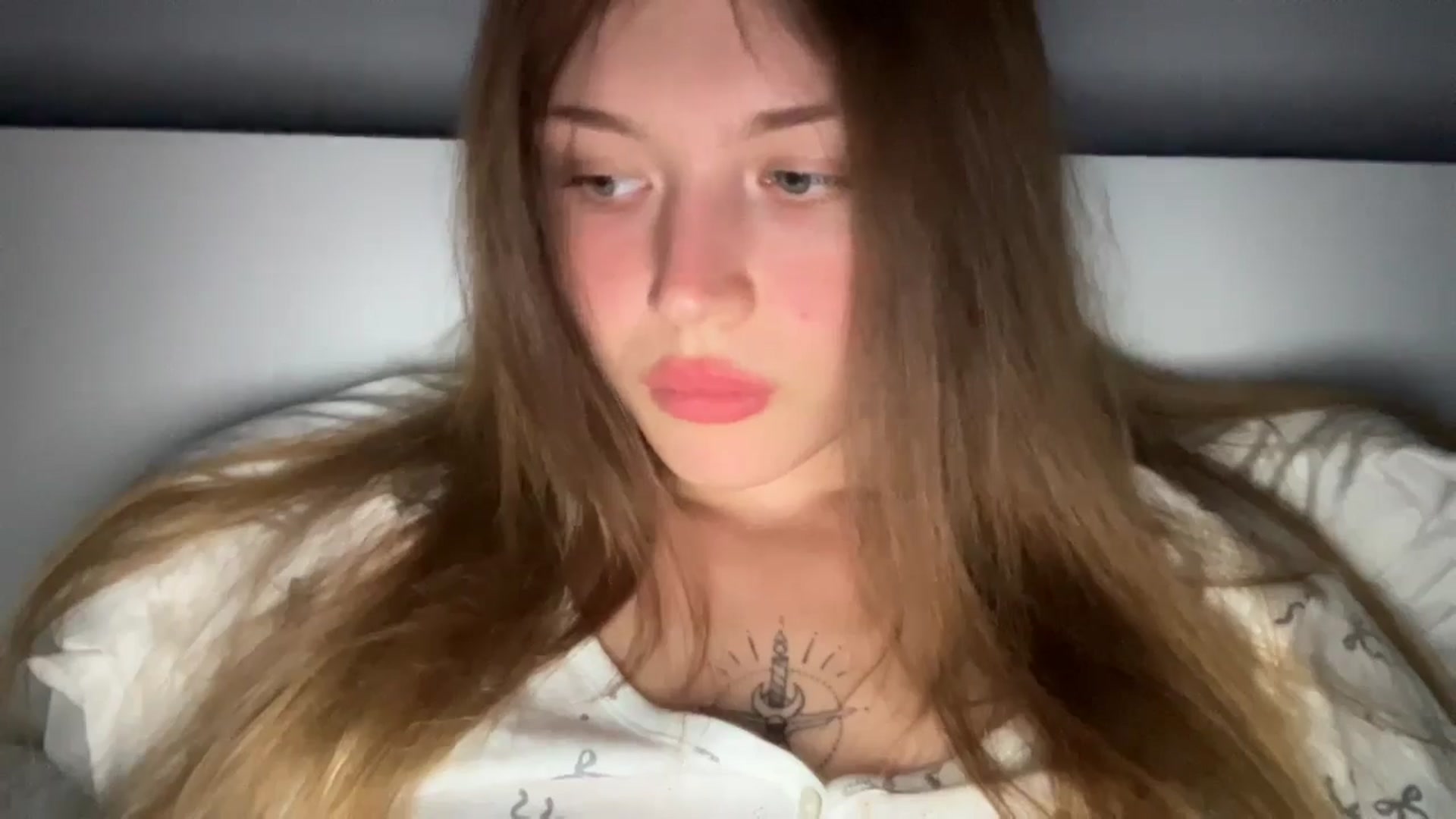 Gallery image thumbnail from Coconut_dream's myfreecams stream on, 07/24/2024, 21:24 image 12 of 20