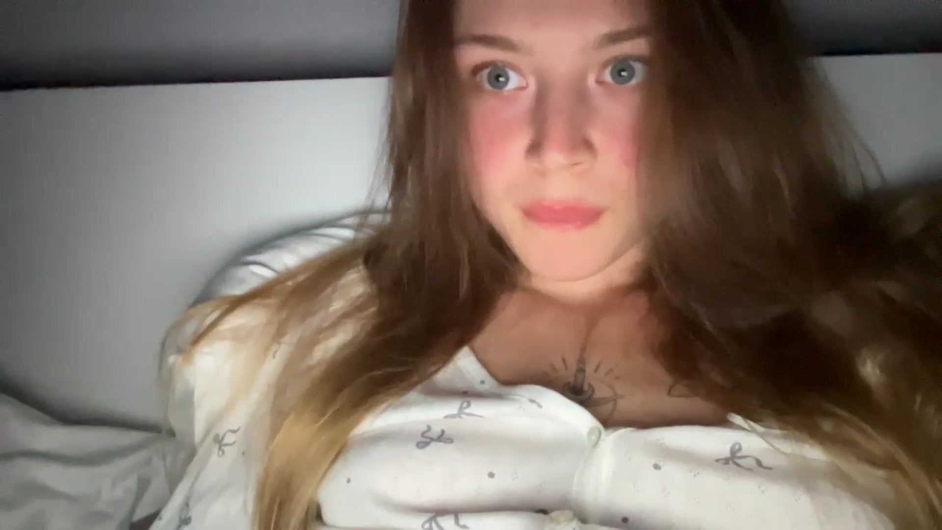 Gallery image thumbnail from Coconut_dream's myfreecams stream on, 07/24/2024, 22:13 image 4 of 20