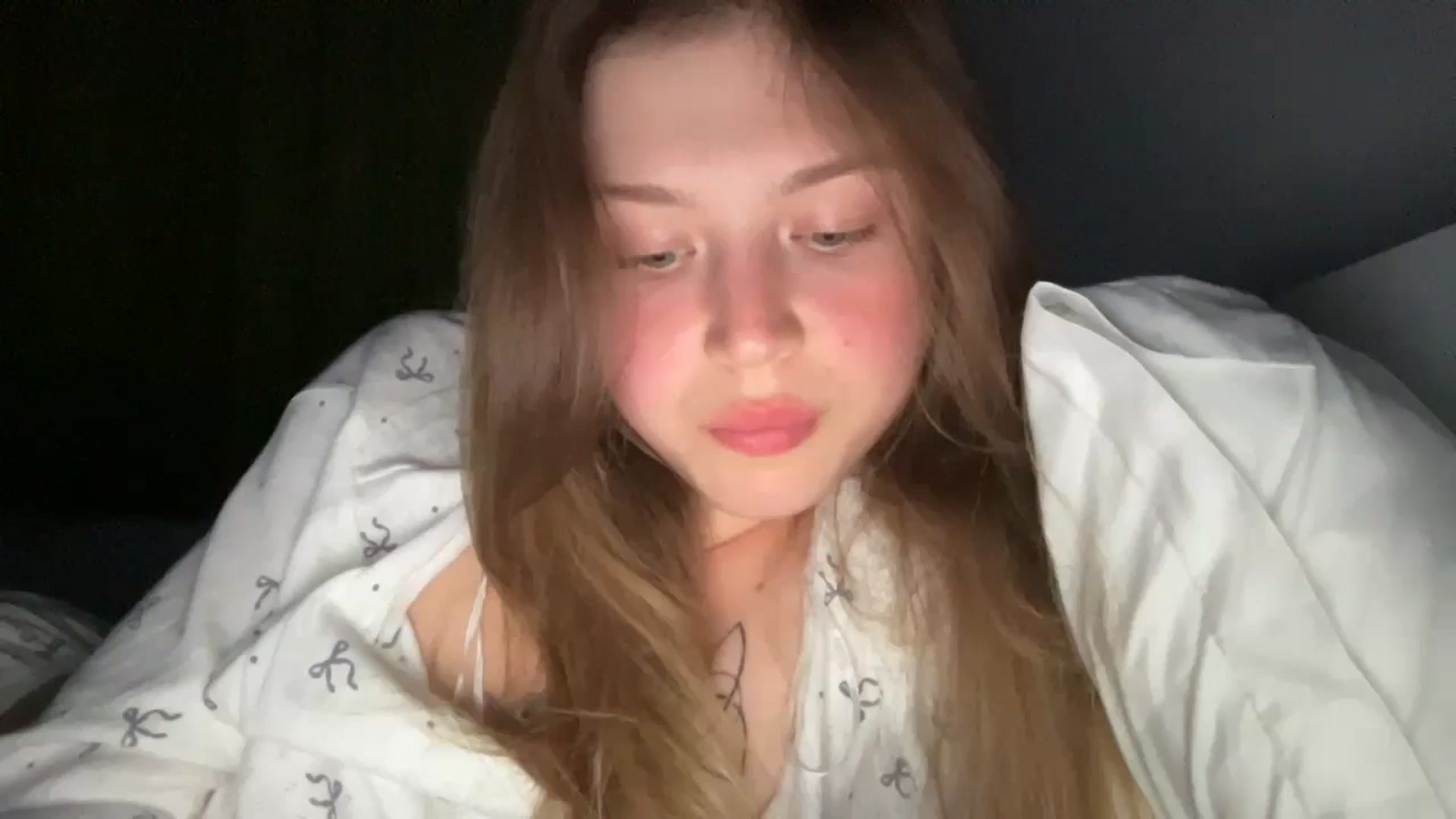 Gallery image thumbnail from Coconut_dream's myfreecams stream on, 07/24/2024, 23:28 image 10 of 20
