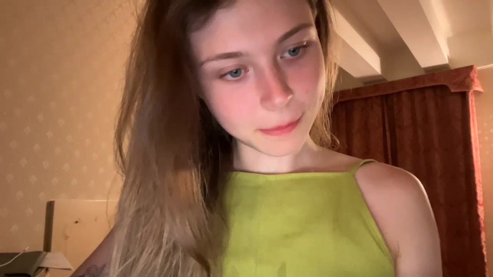 Gallery image thumbnail from Coconut_dream's myfreecams stream on, 07/26/2024, 20:36 image 4 of 20